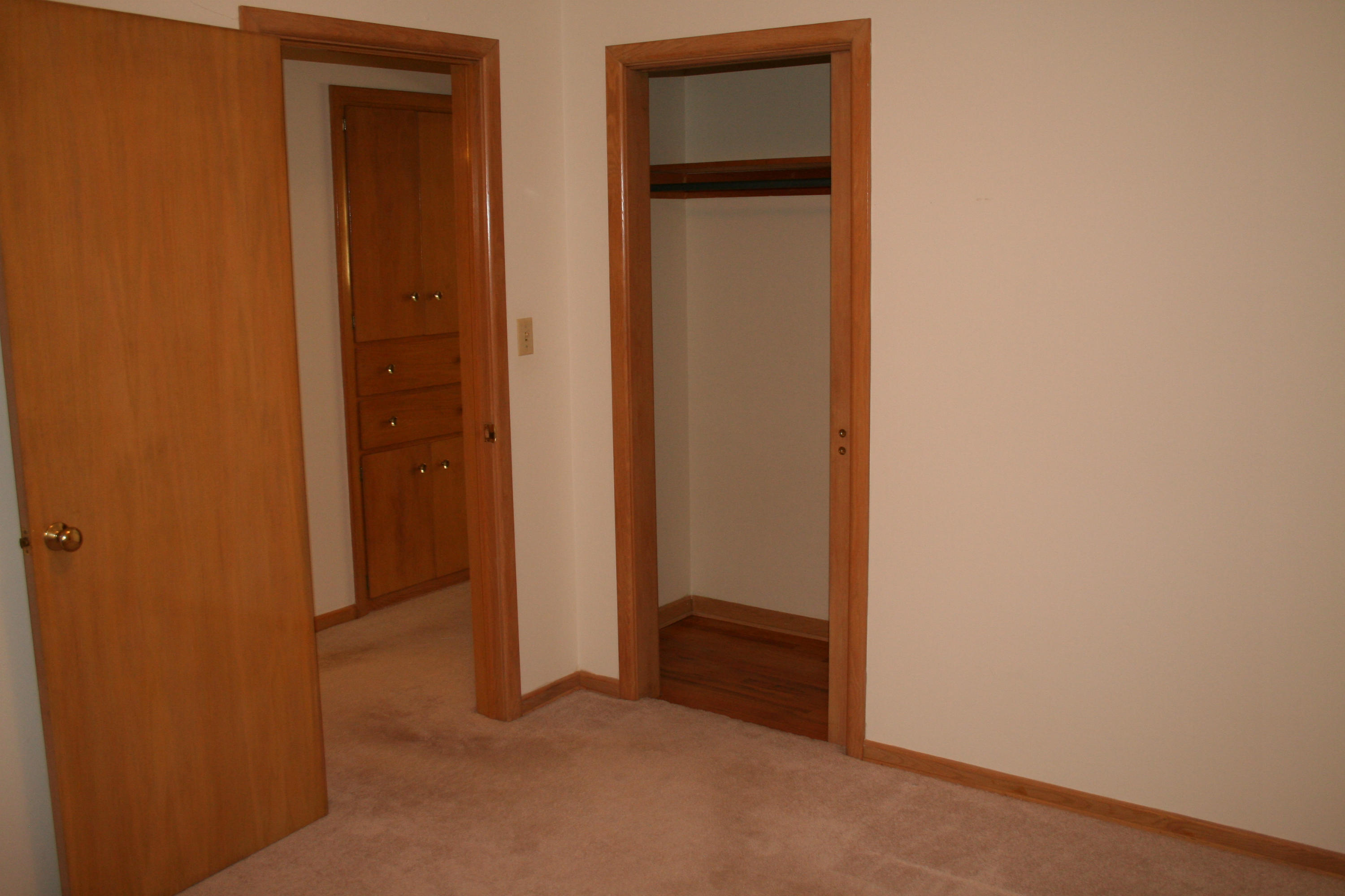 709 E Main