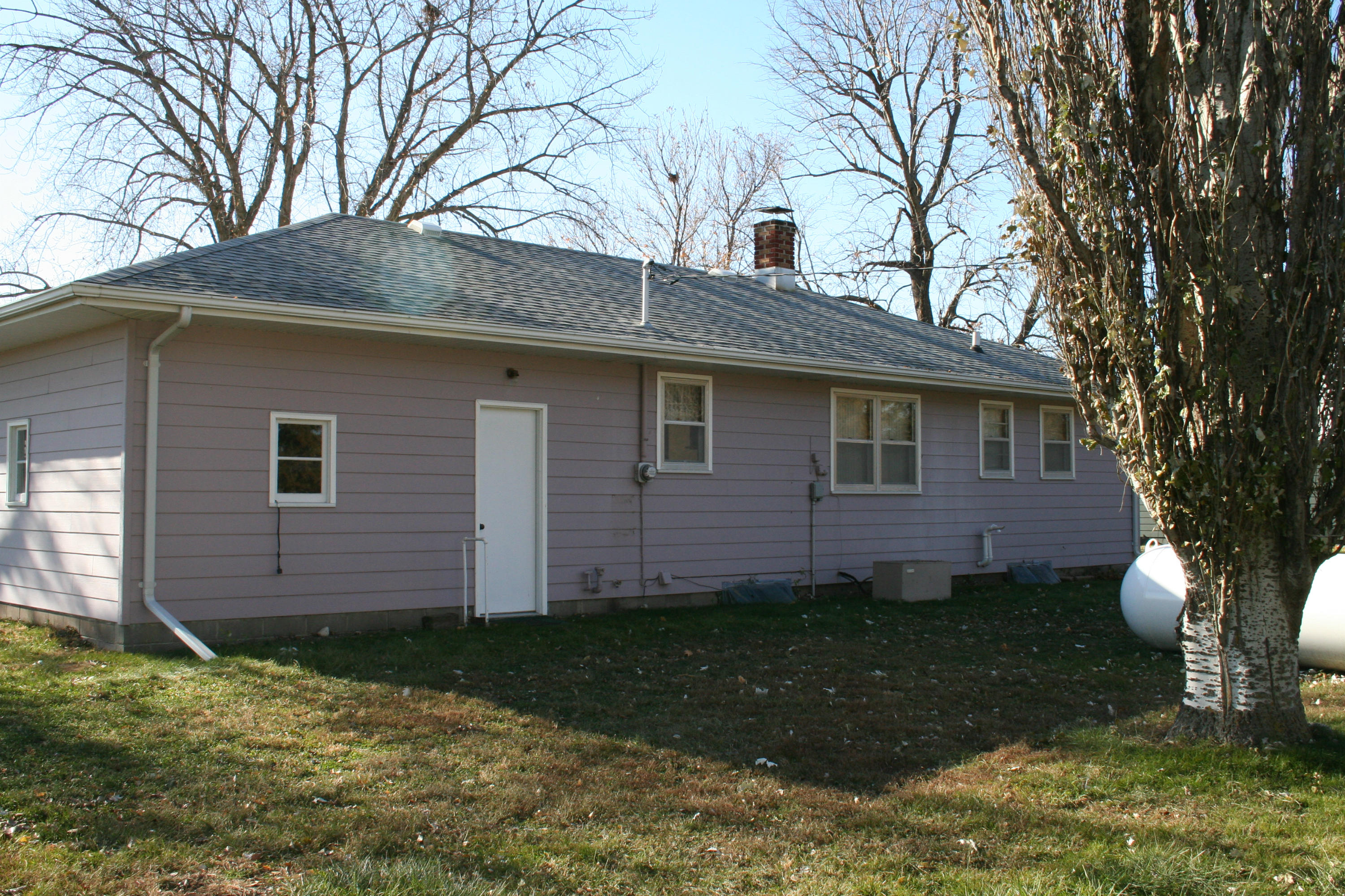 709 E Main