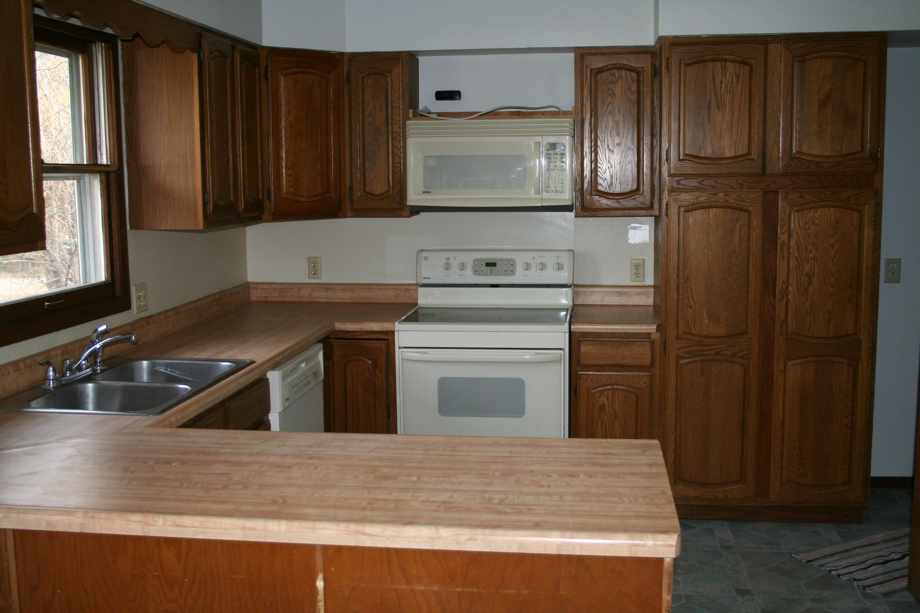 420 W Cedar