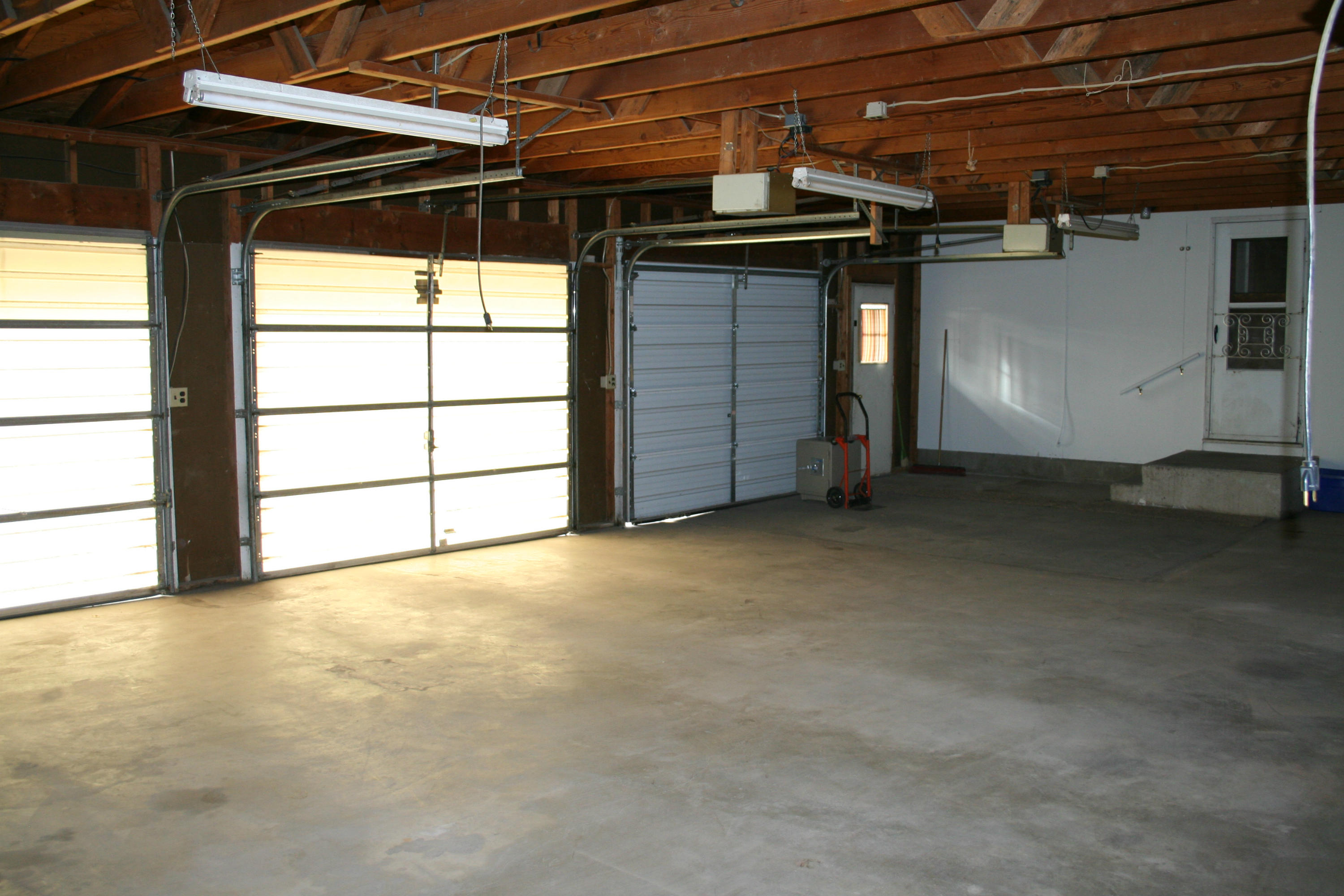 420 W Cedar