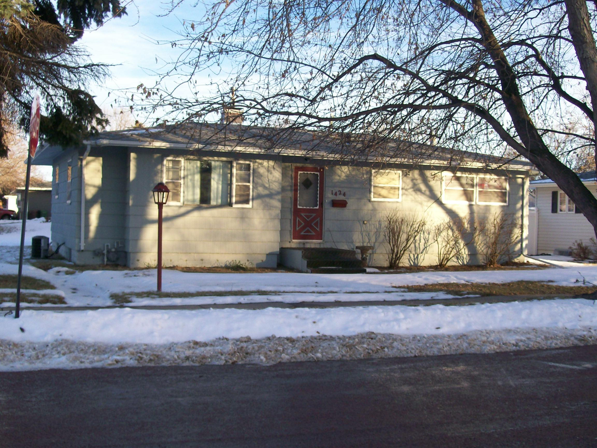 1424 N Duff St