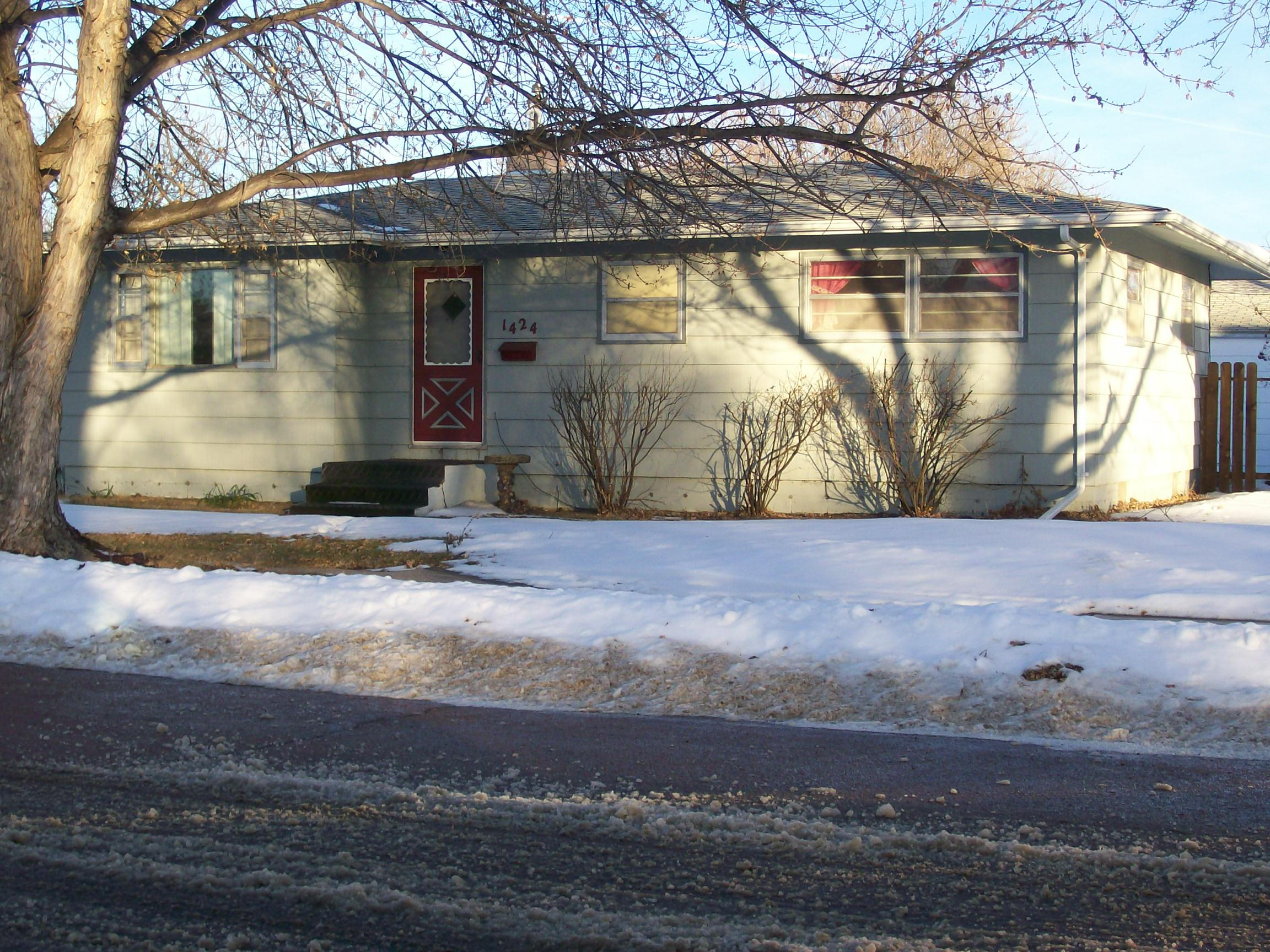 1424 N Duff St