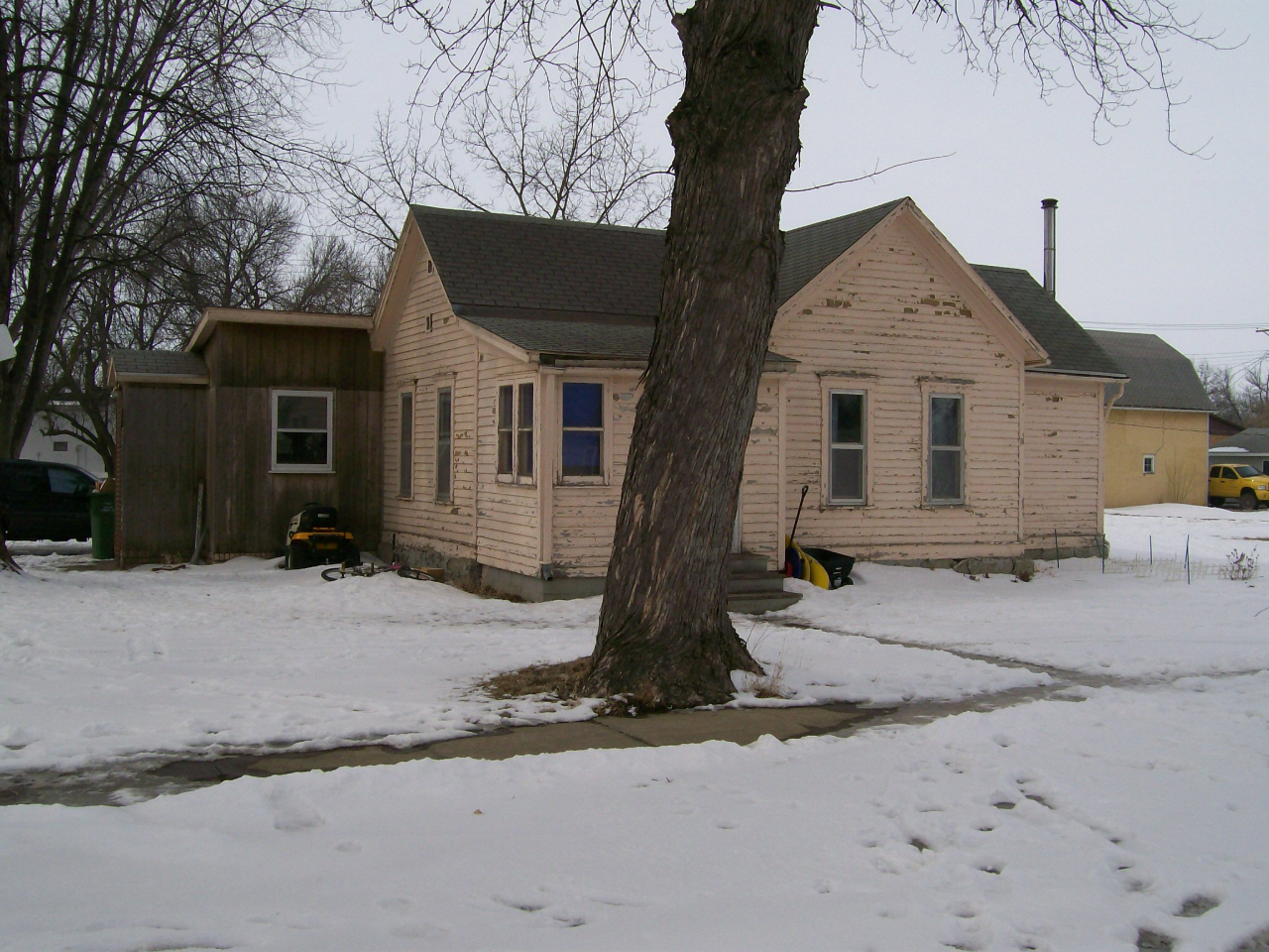101 N 4th St