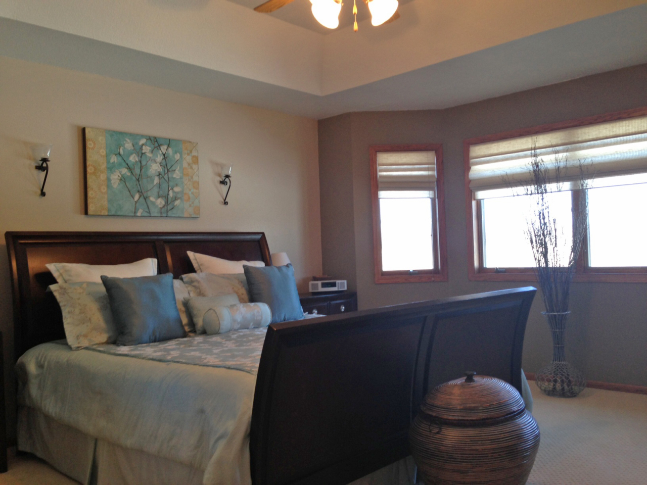 3016 Maui Dr