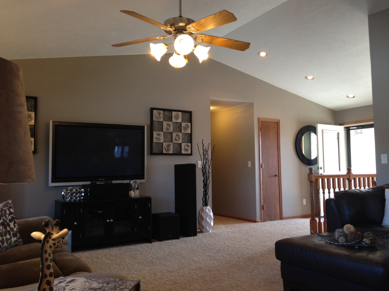 3016 Maui Dr