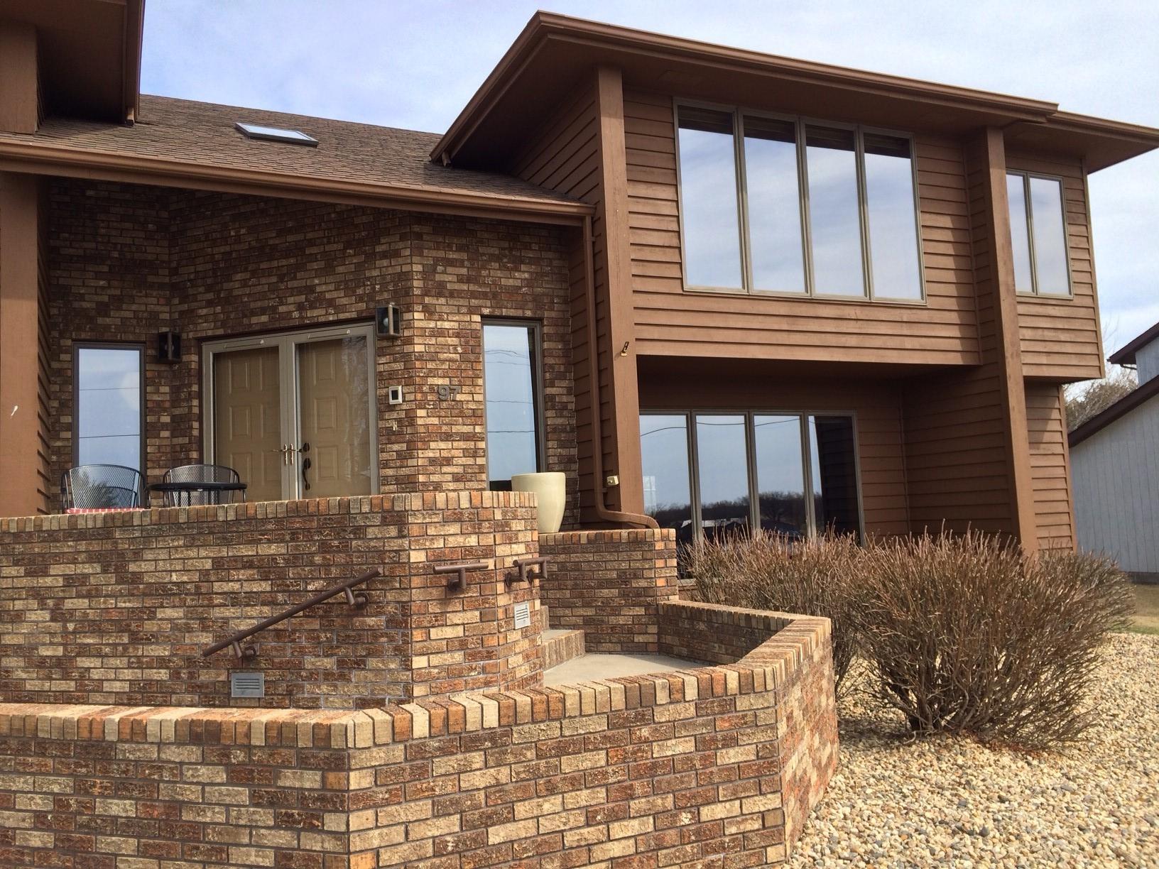 97 N Harmon Dr