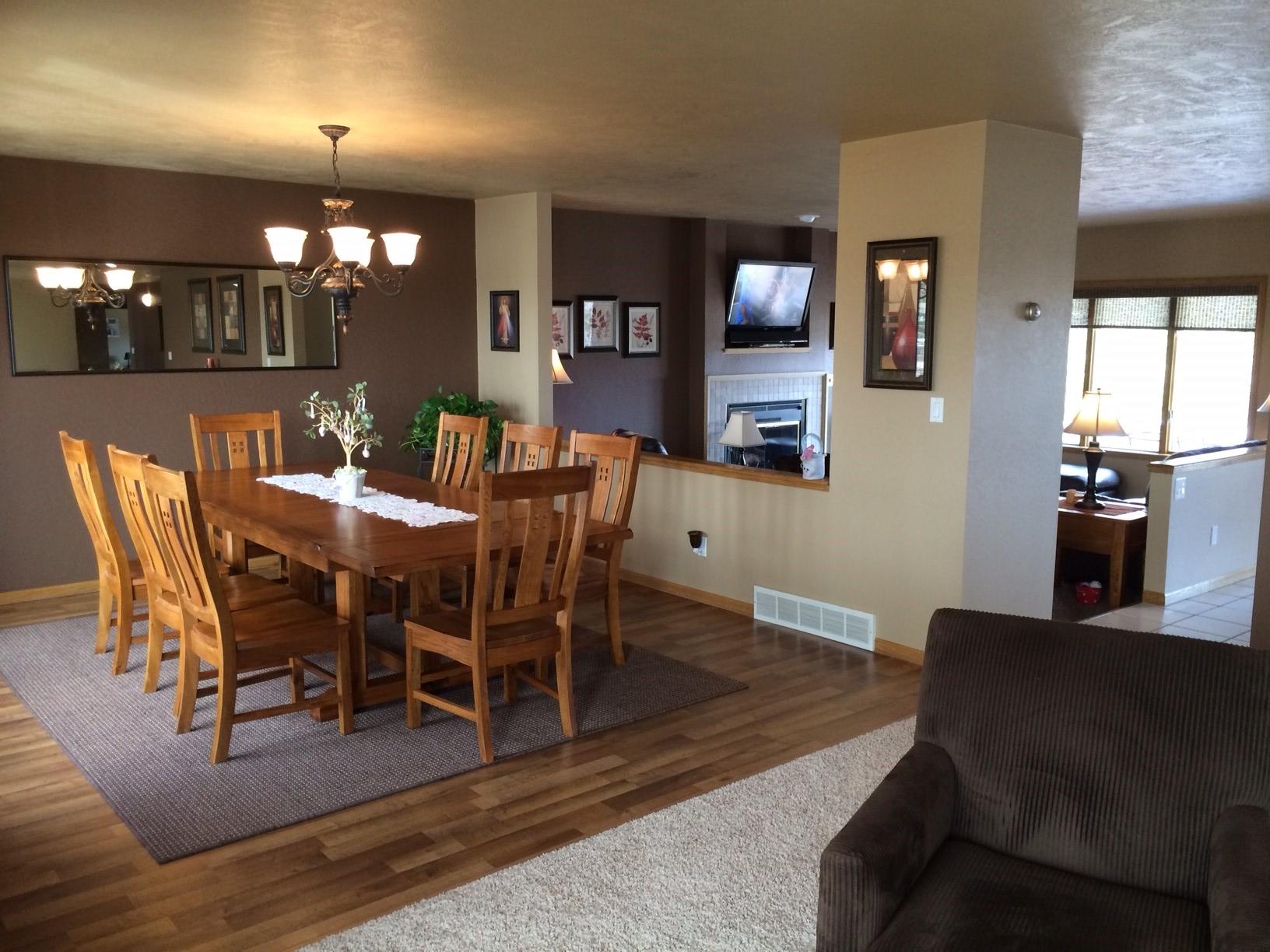 97 N Harmon Dr