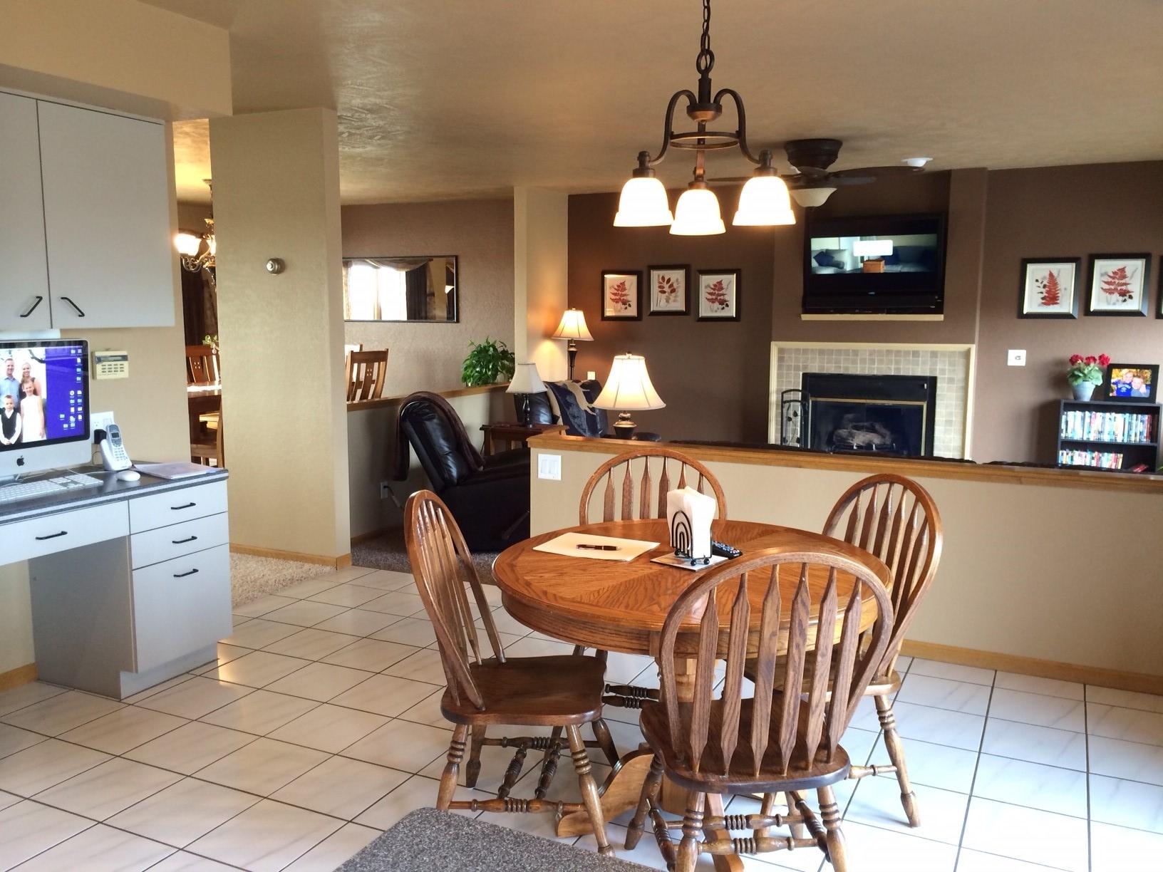 97 N Harmon Dr