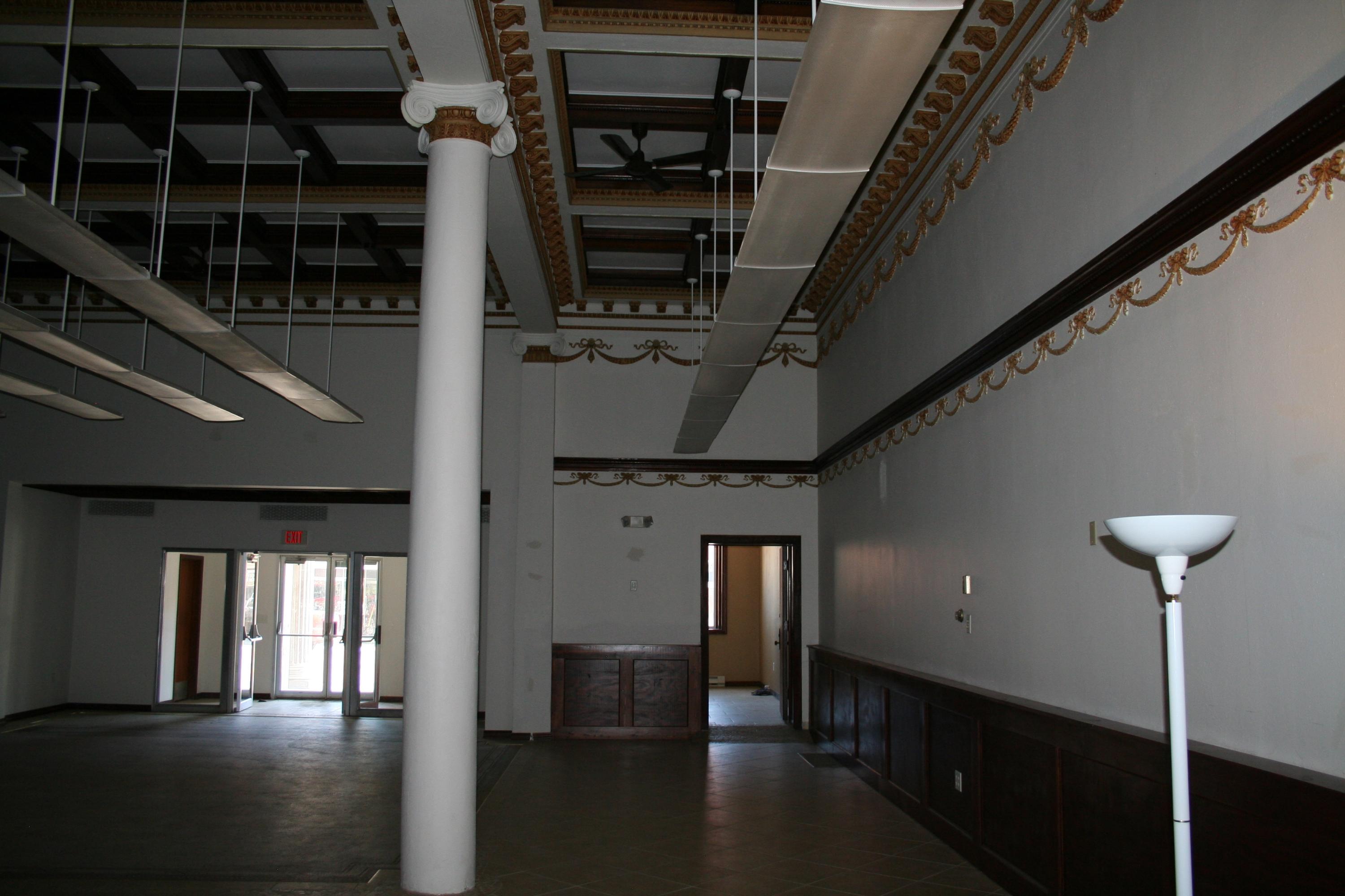 217 N Main St