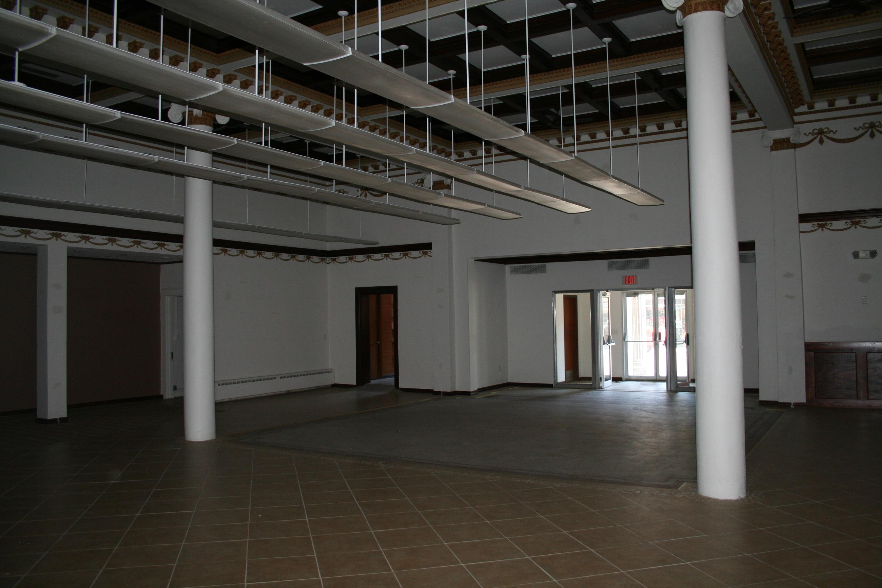 217 N Main St