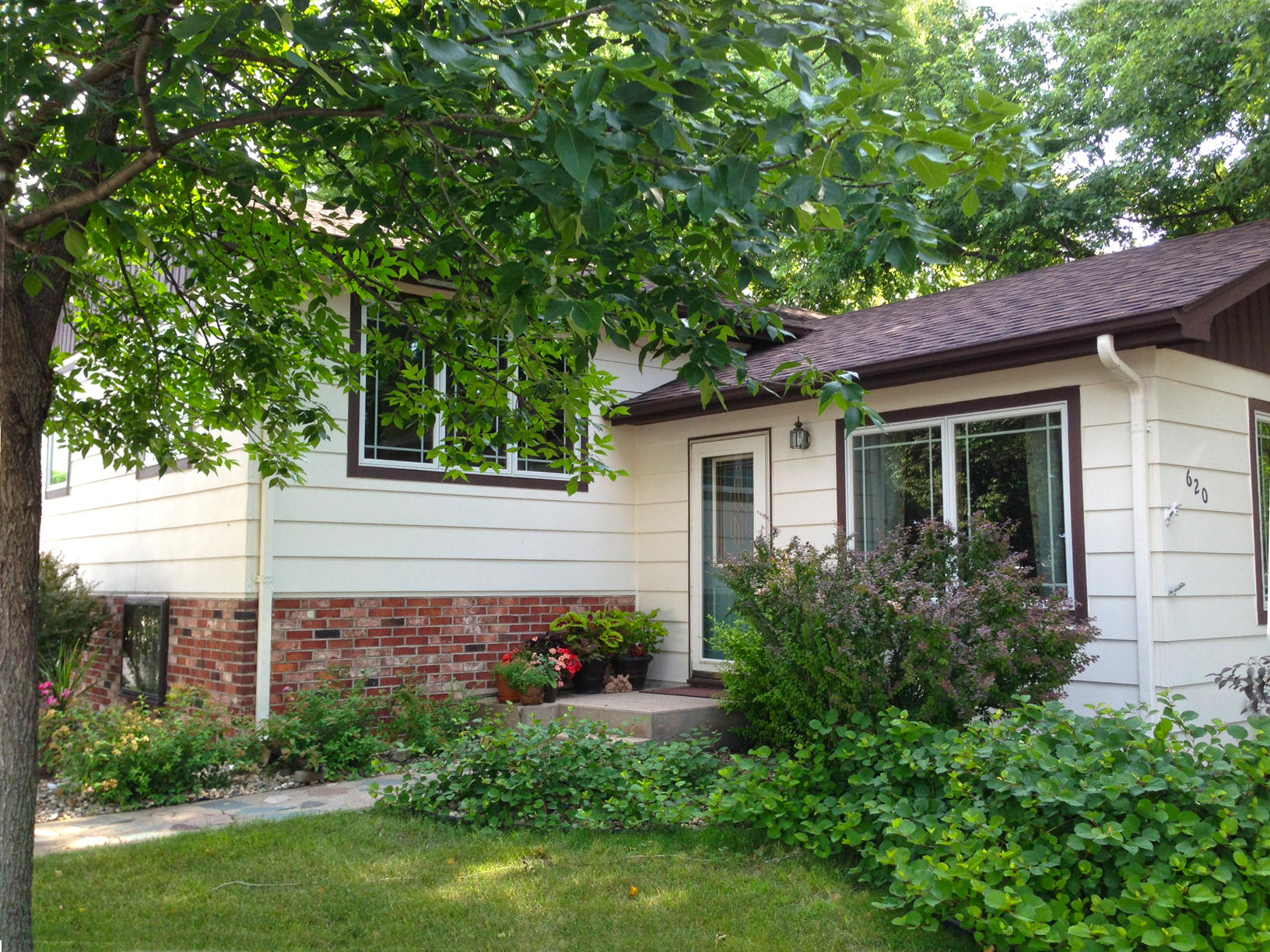 620 W 13th Ave