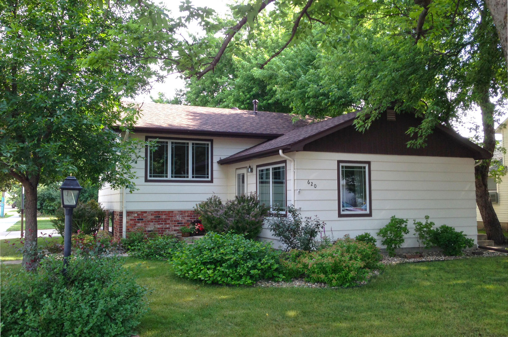 620 W 13th Ave