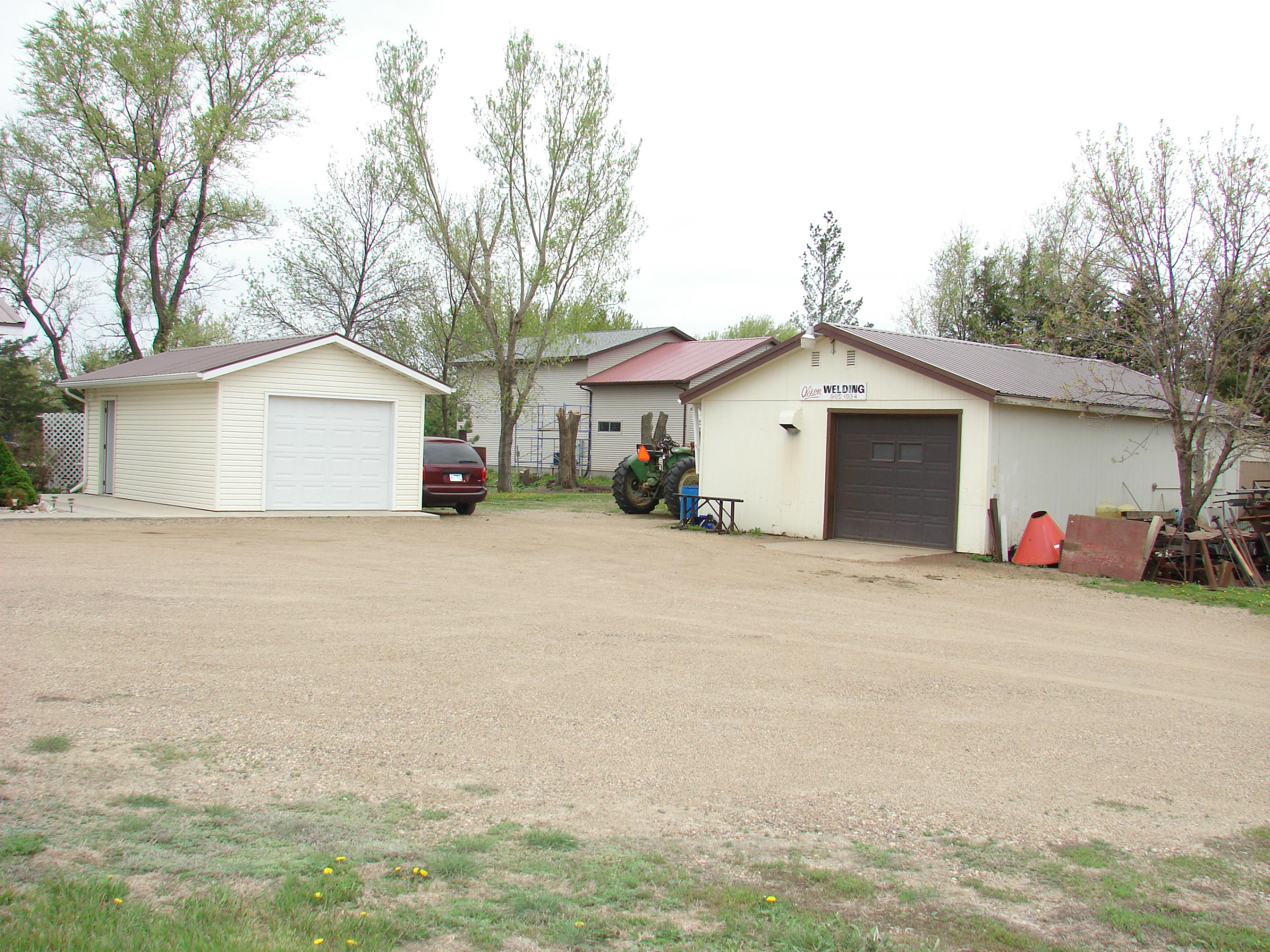 1717 W 8th Ave