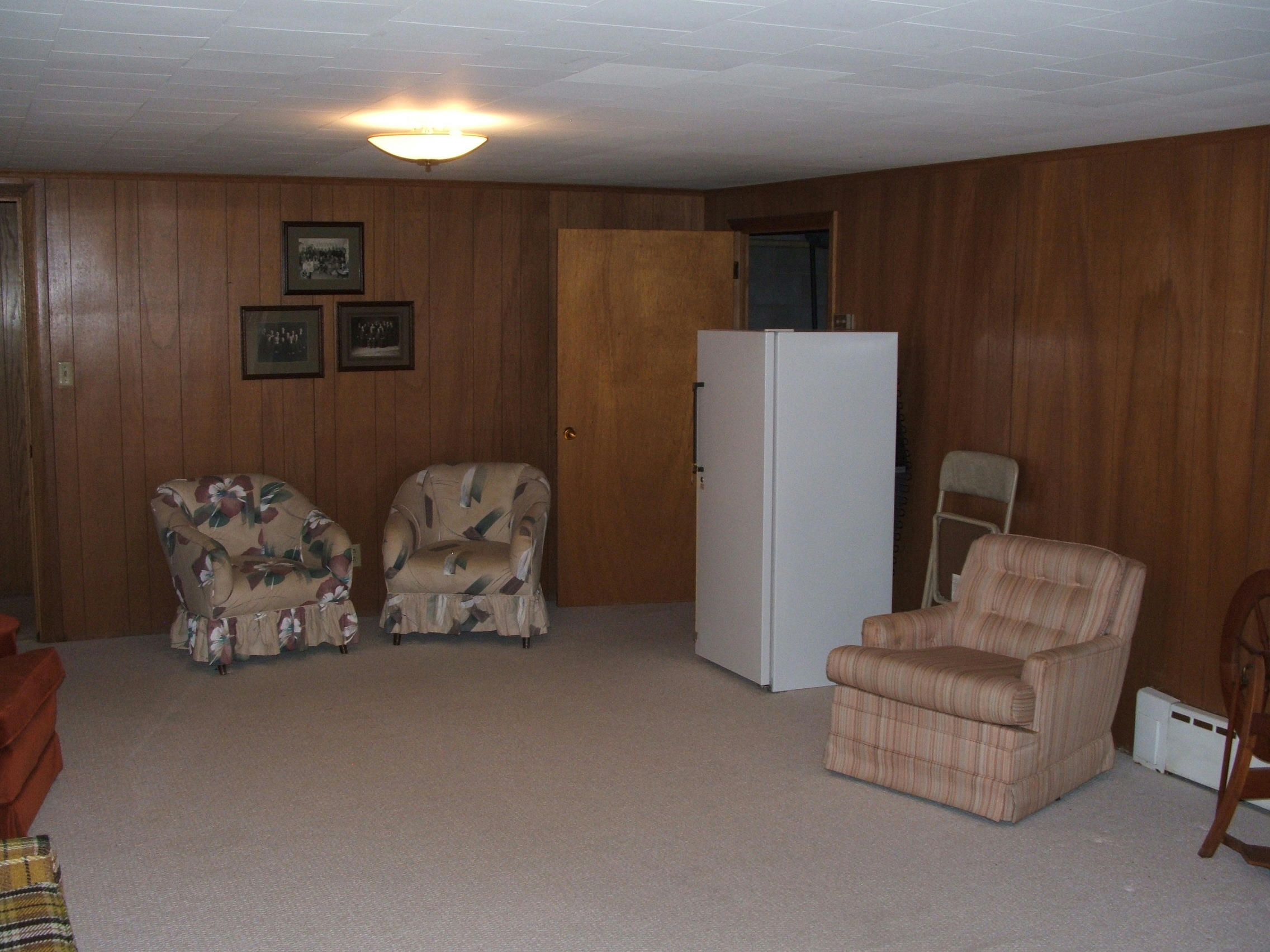 1025 W Cedar Ave