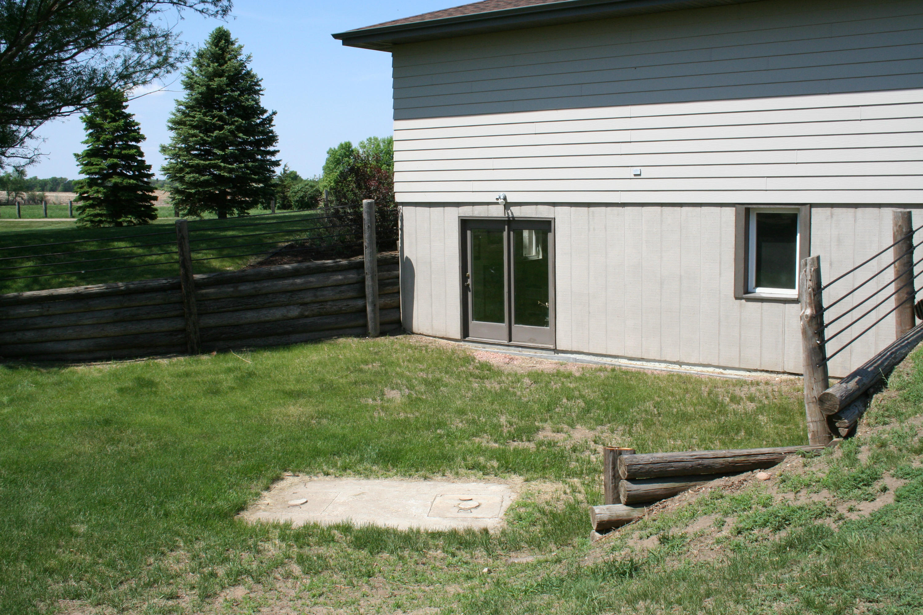 2440 W Spruce