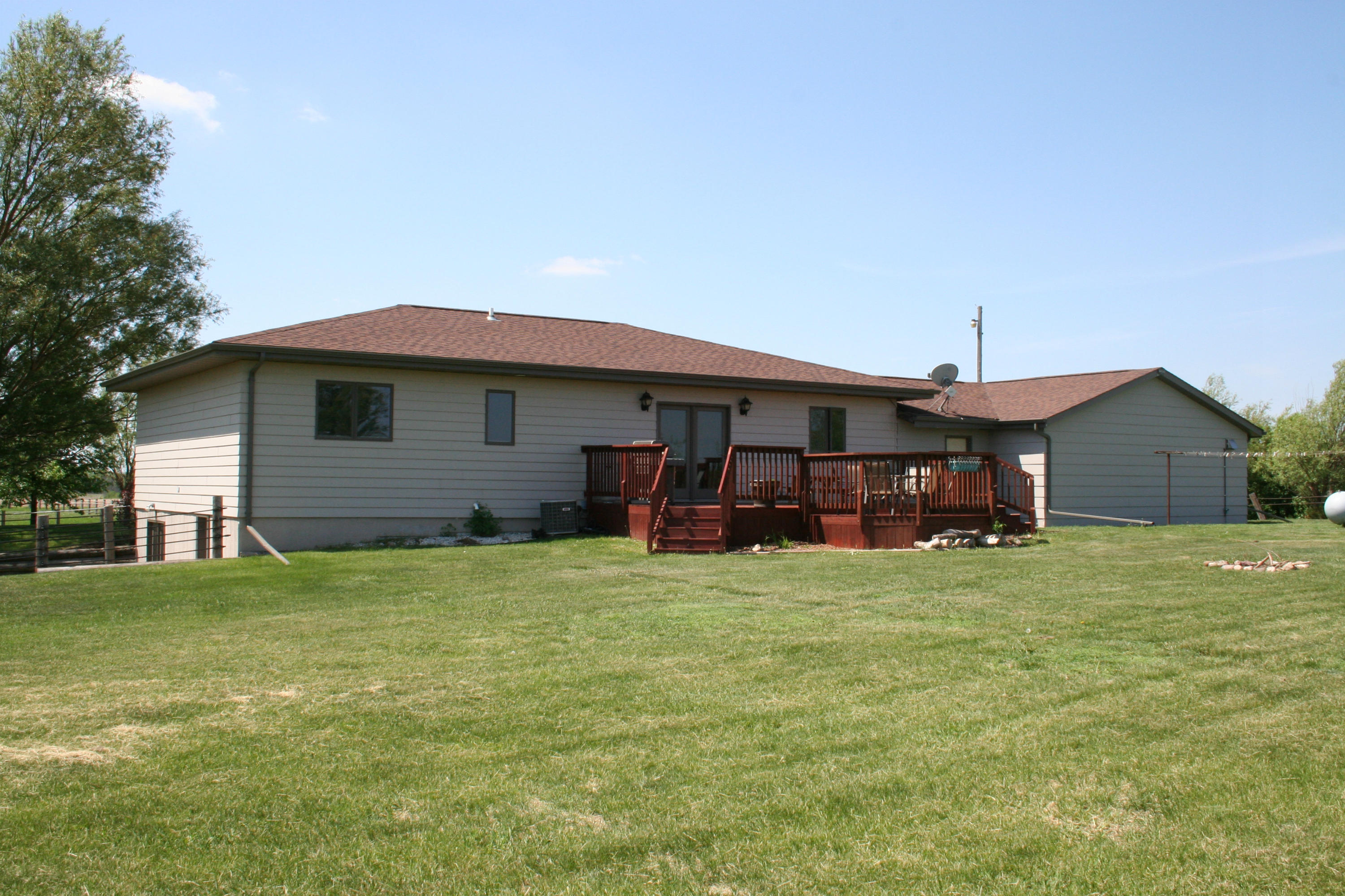 2440 W Spruce