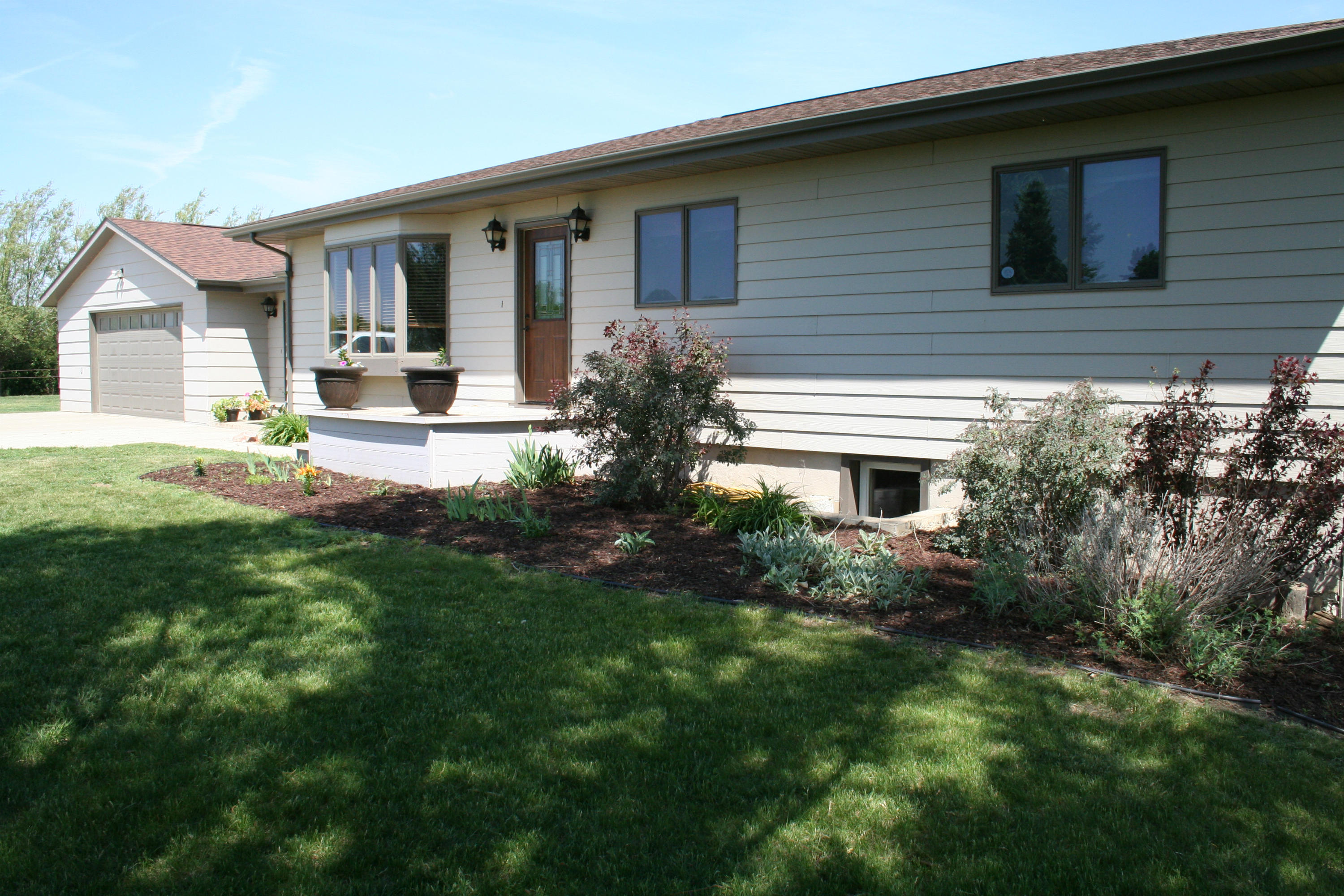2440 W Spruce