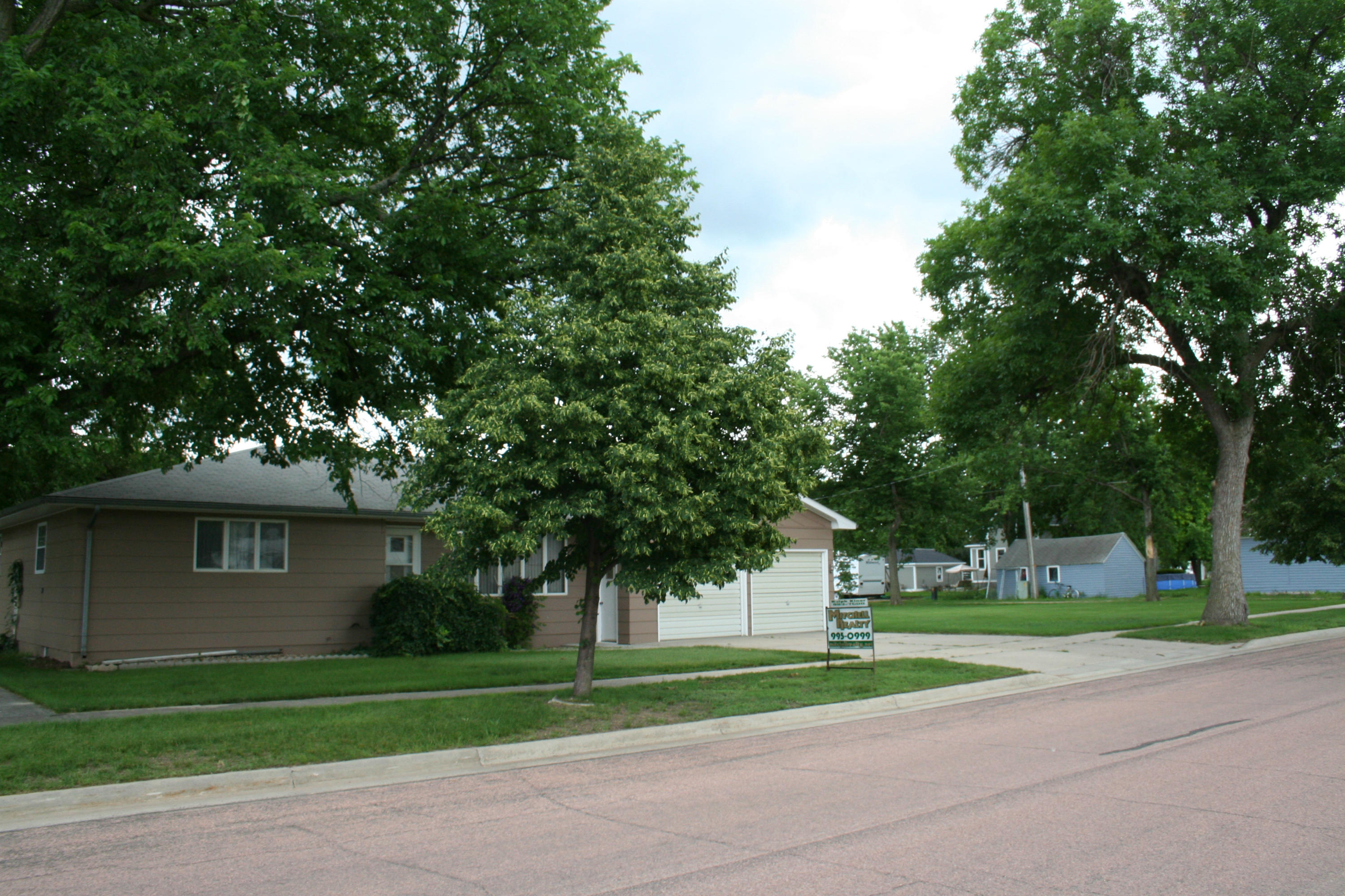 106 N Ben St
