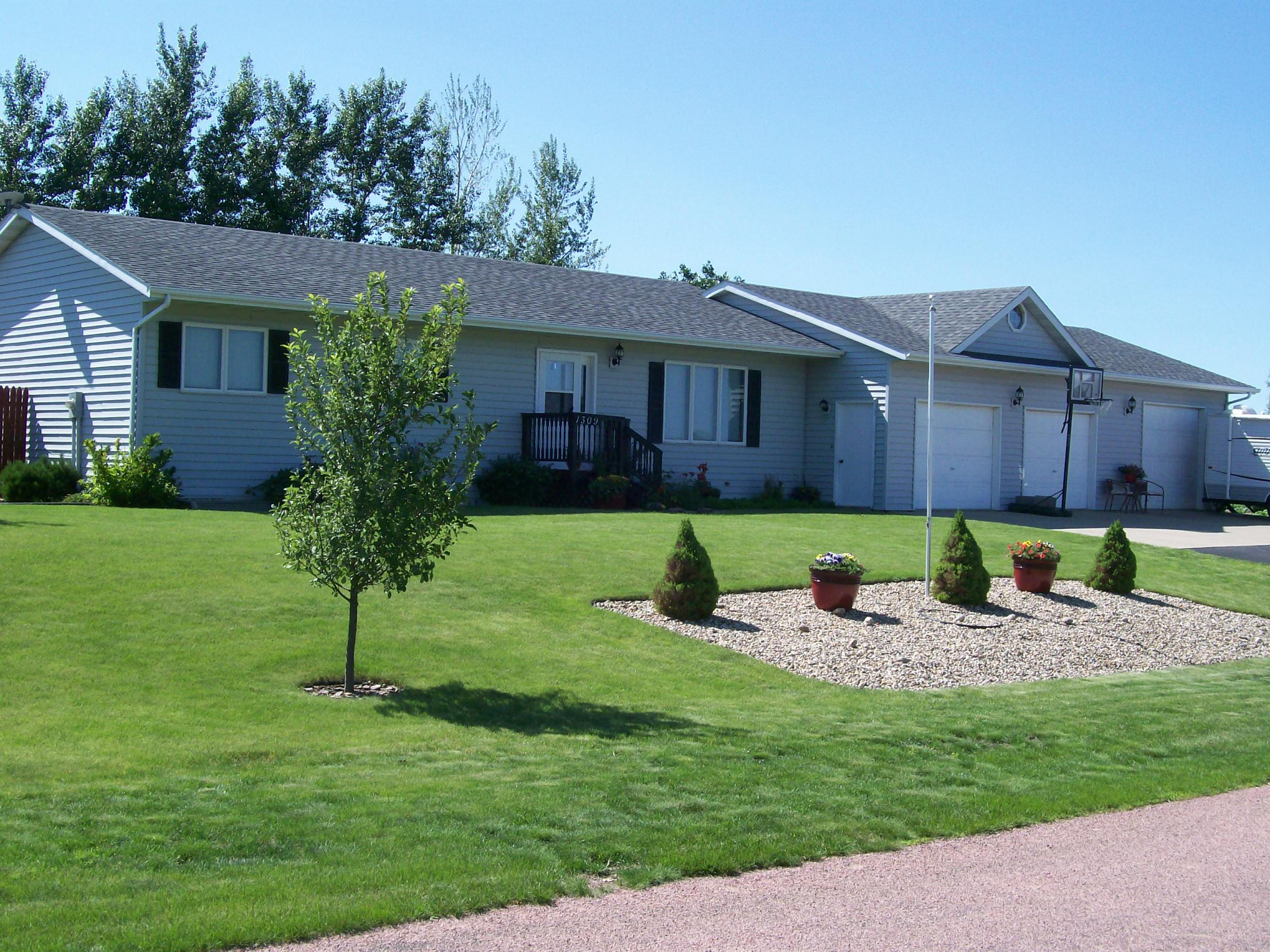 1309 S. Lynn