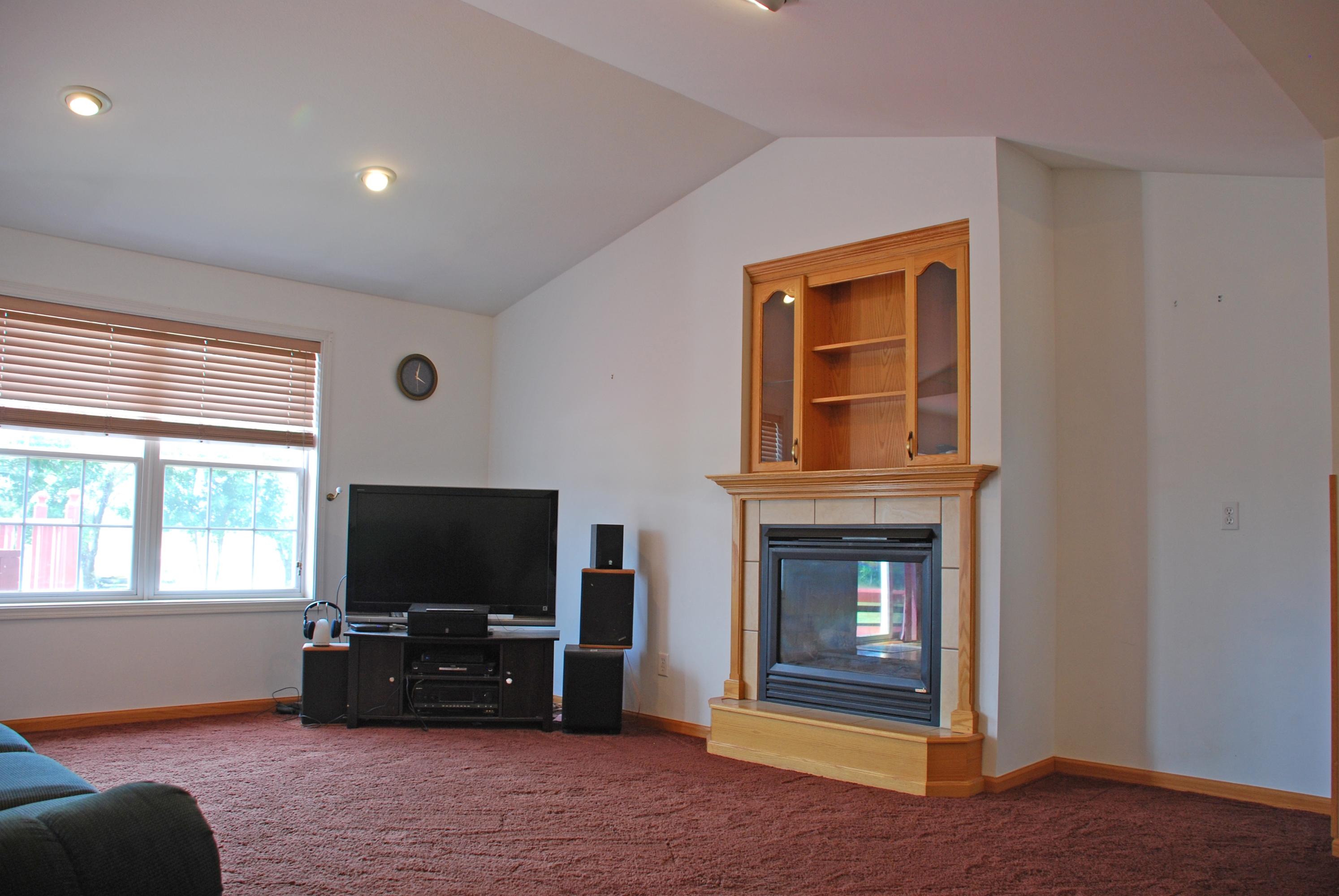 1041 Carl Rd