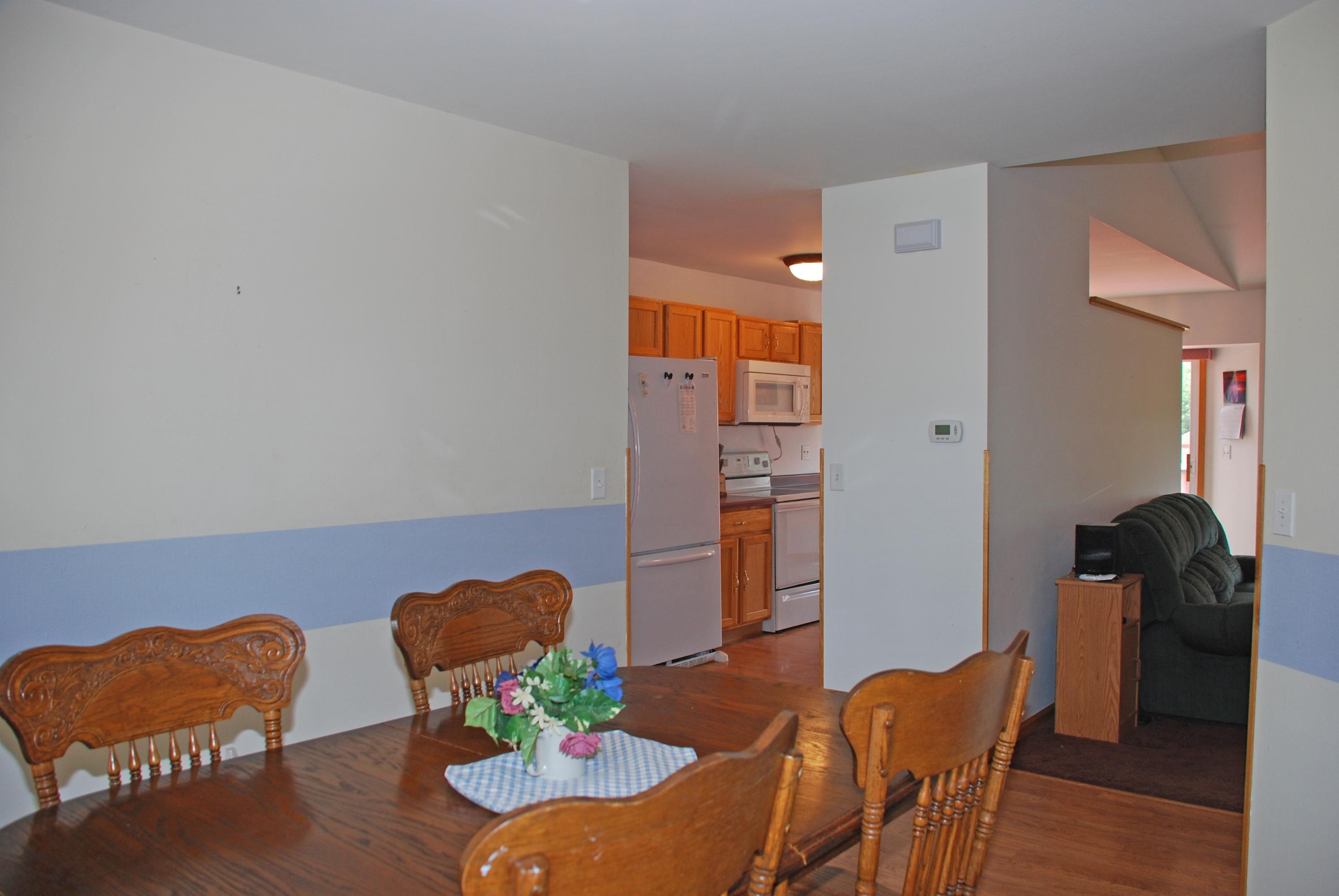 1041 Carl Rd