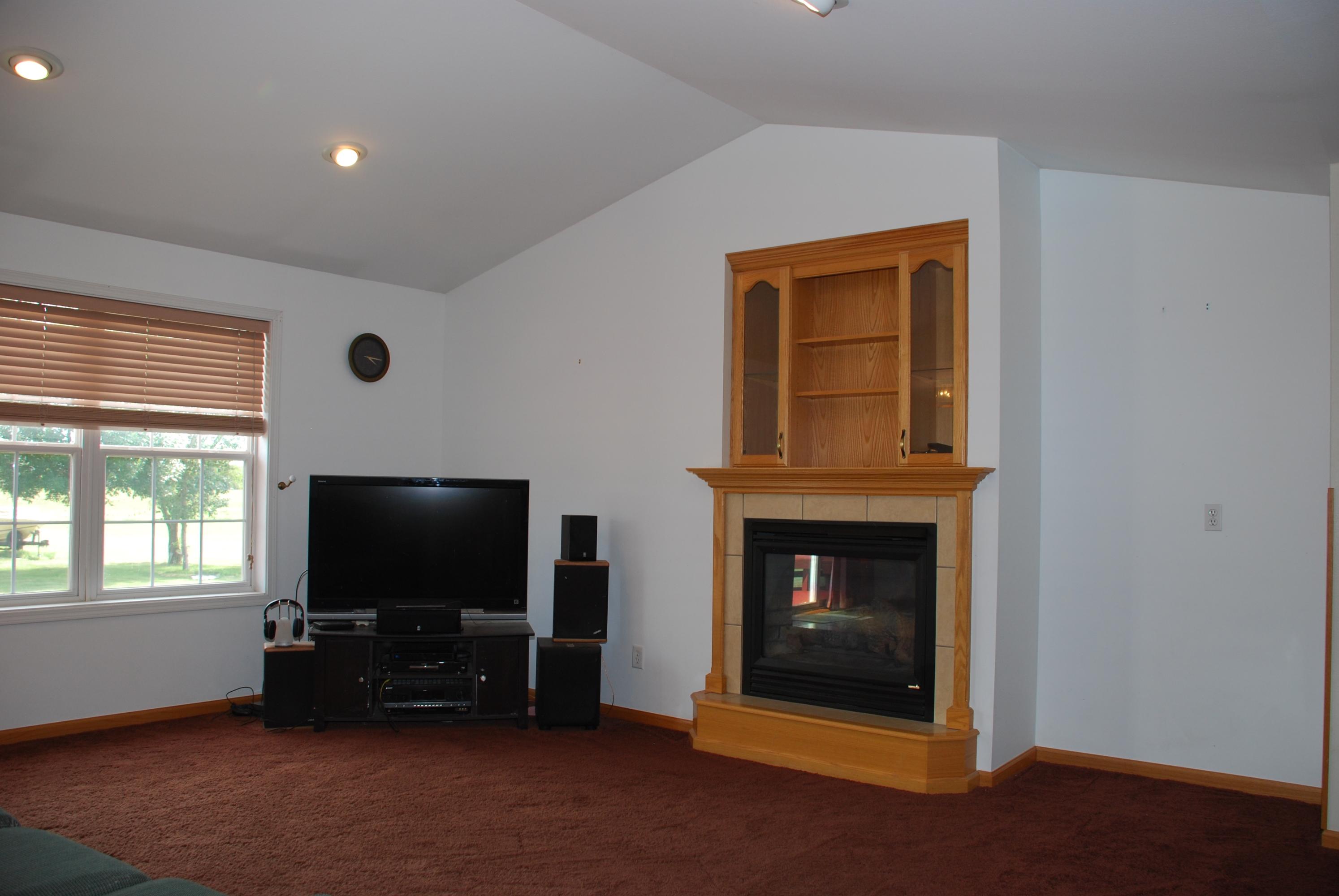 1041 Carl Rd