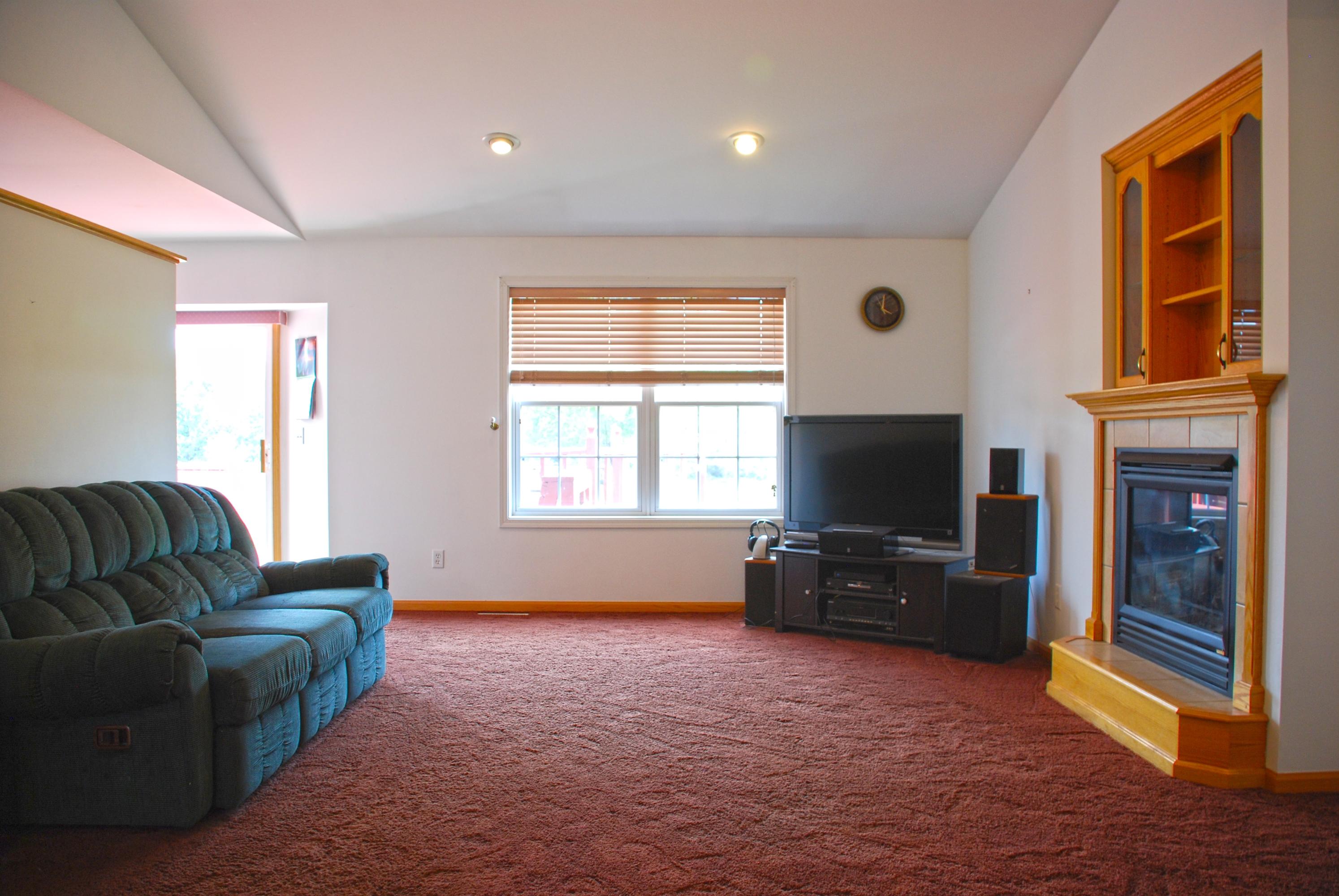 1041 Carl Rd