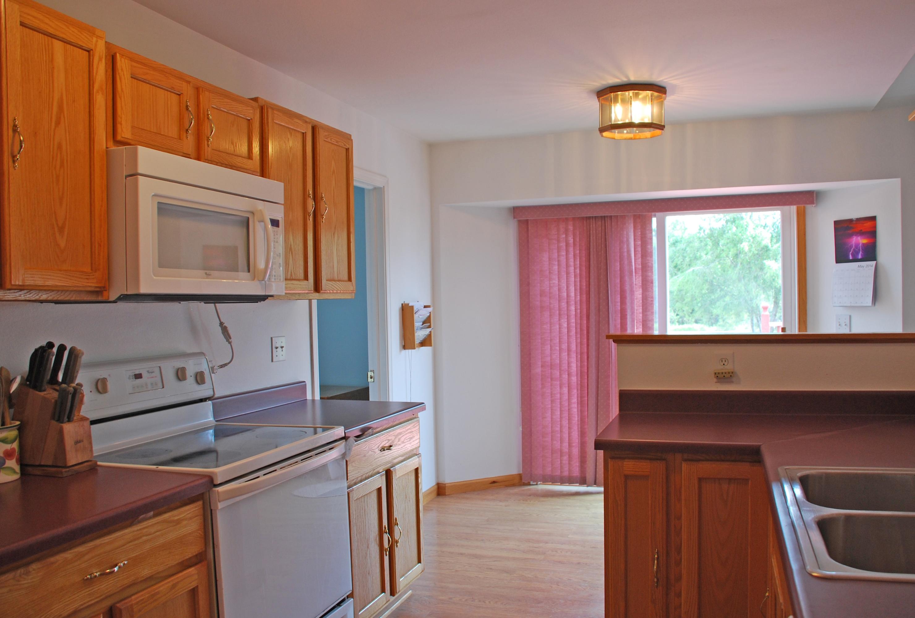 1041 Carl Rd