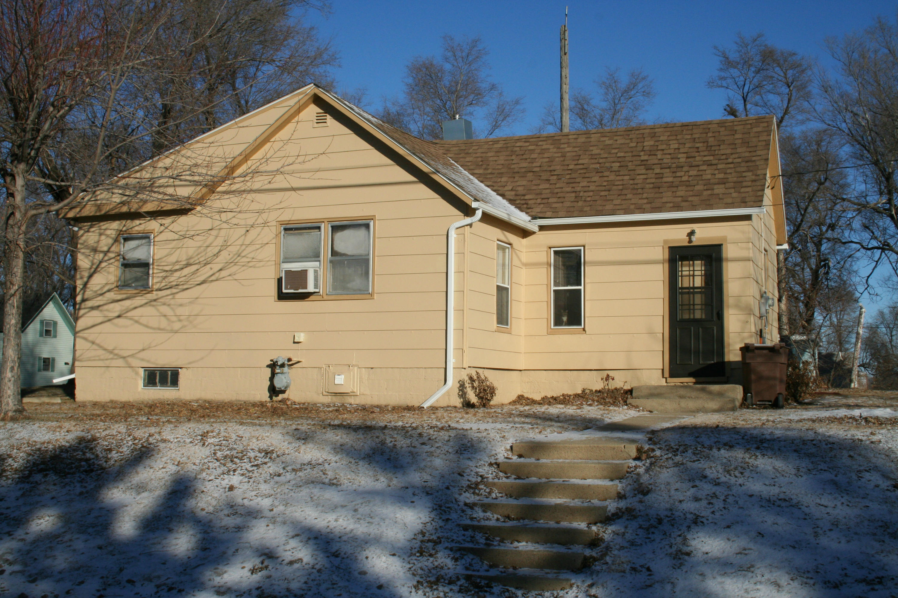 622 S Kimball