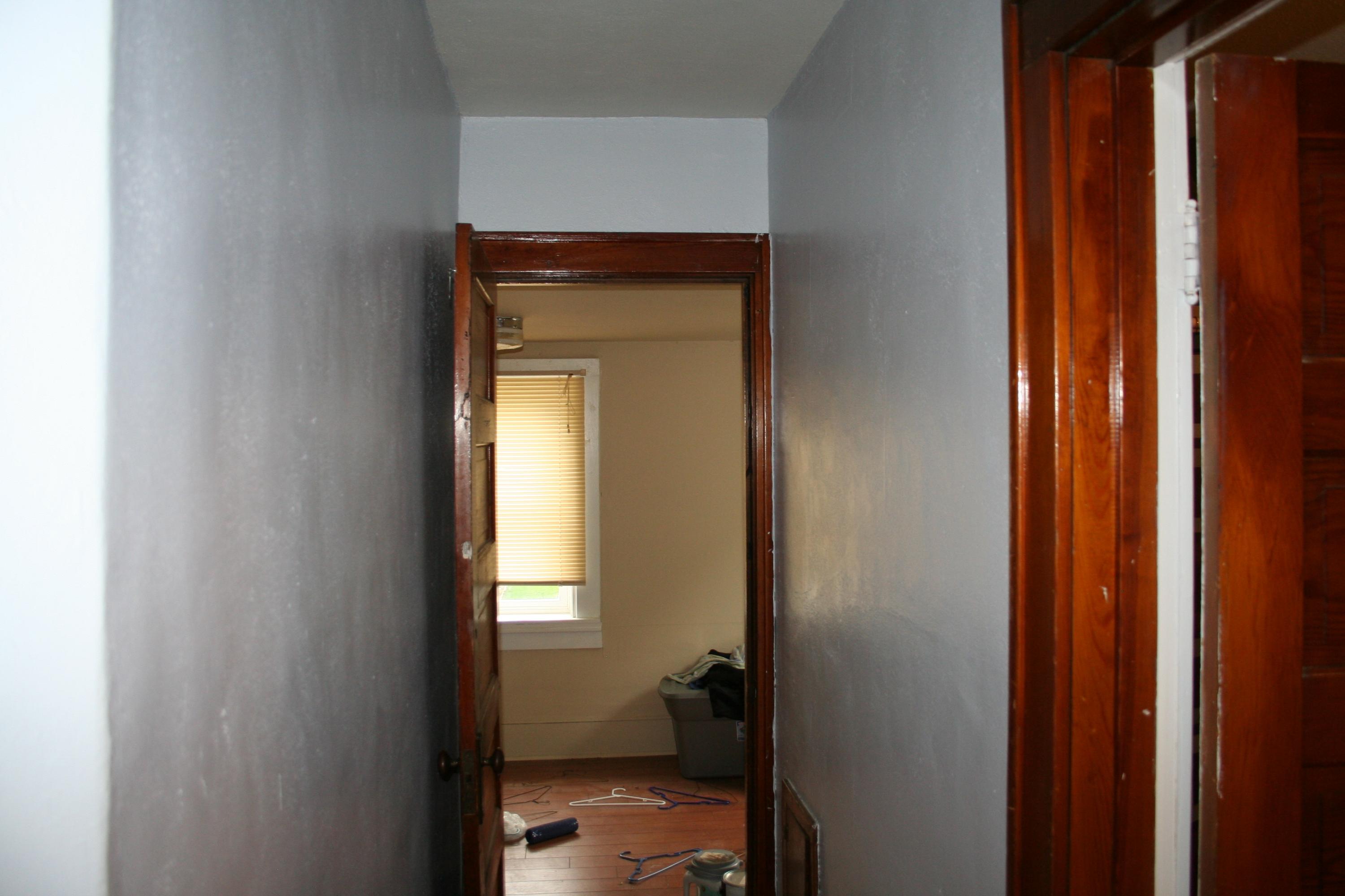 1006 S Rowley