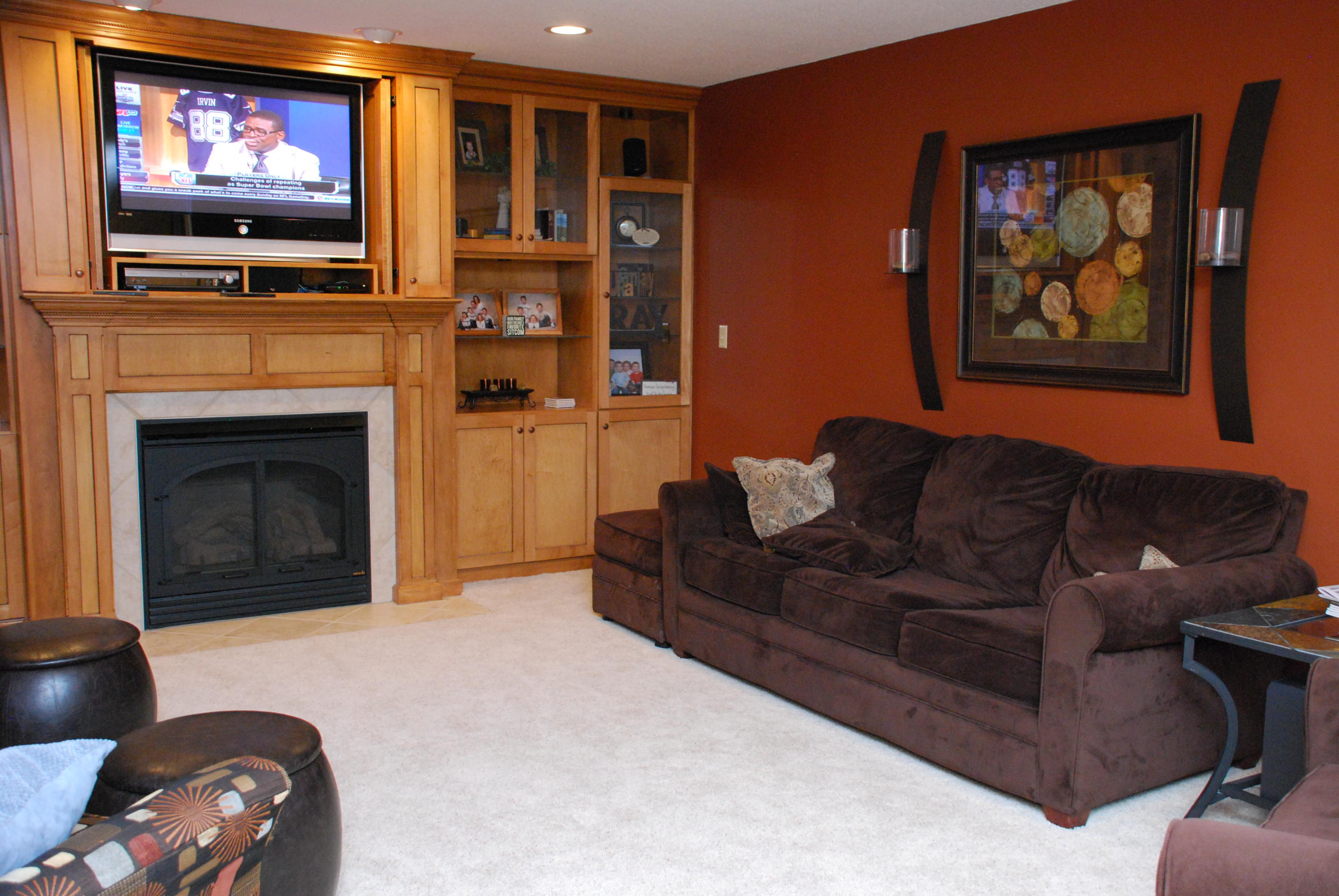 1055 Chalkstone Dr
