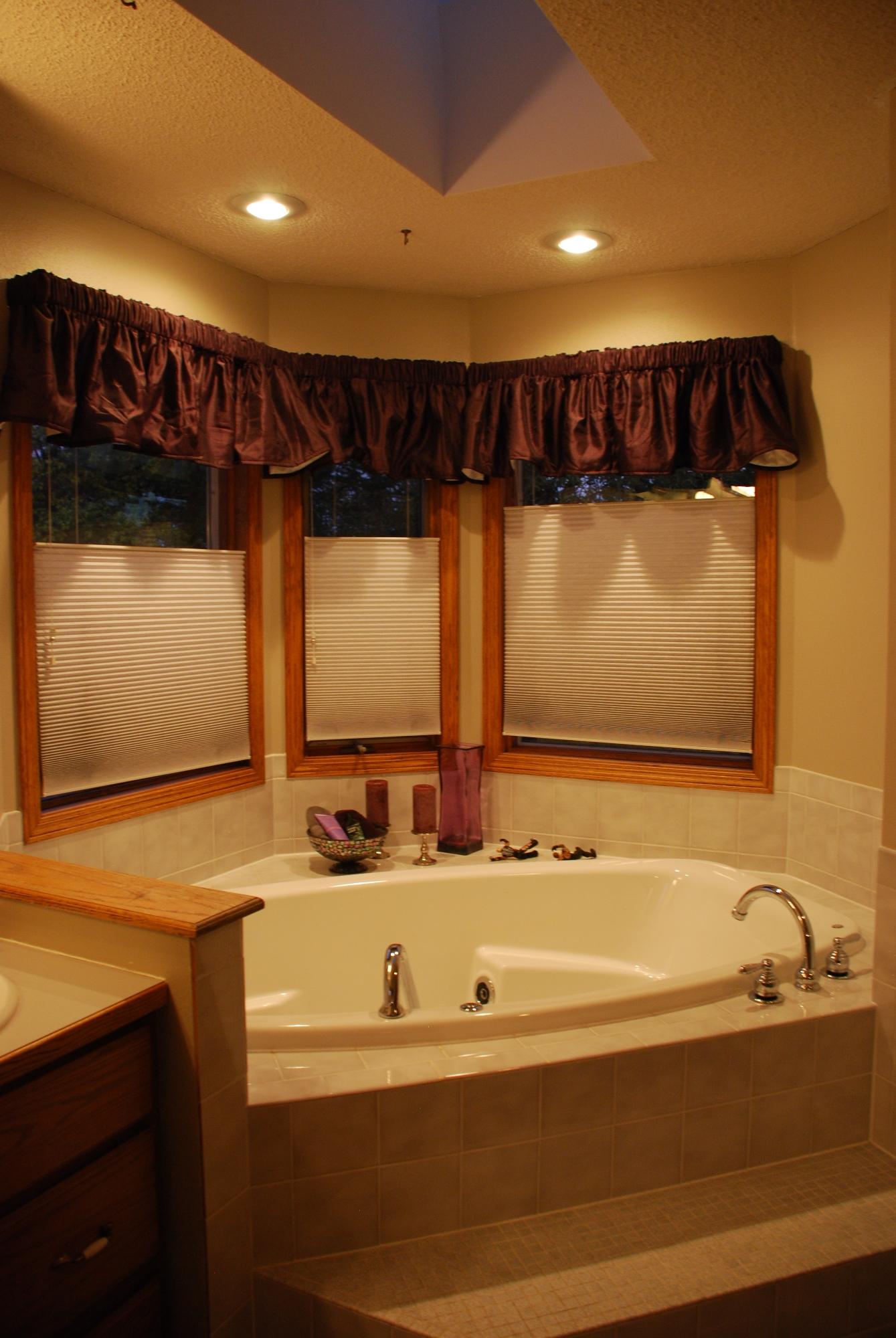 1055 Chalkstone Dr