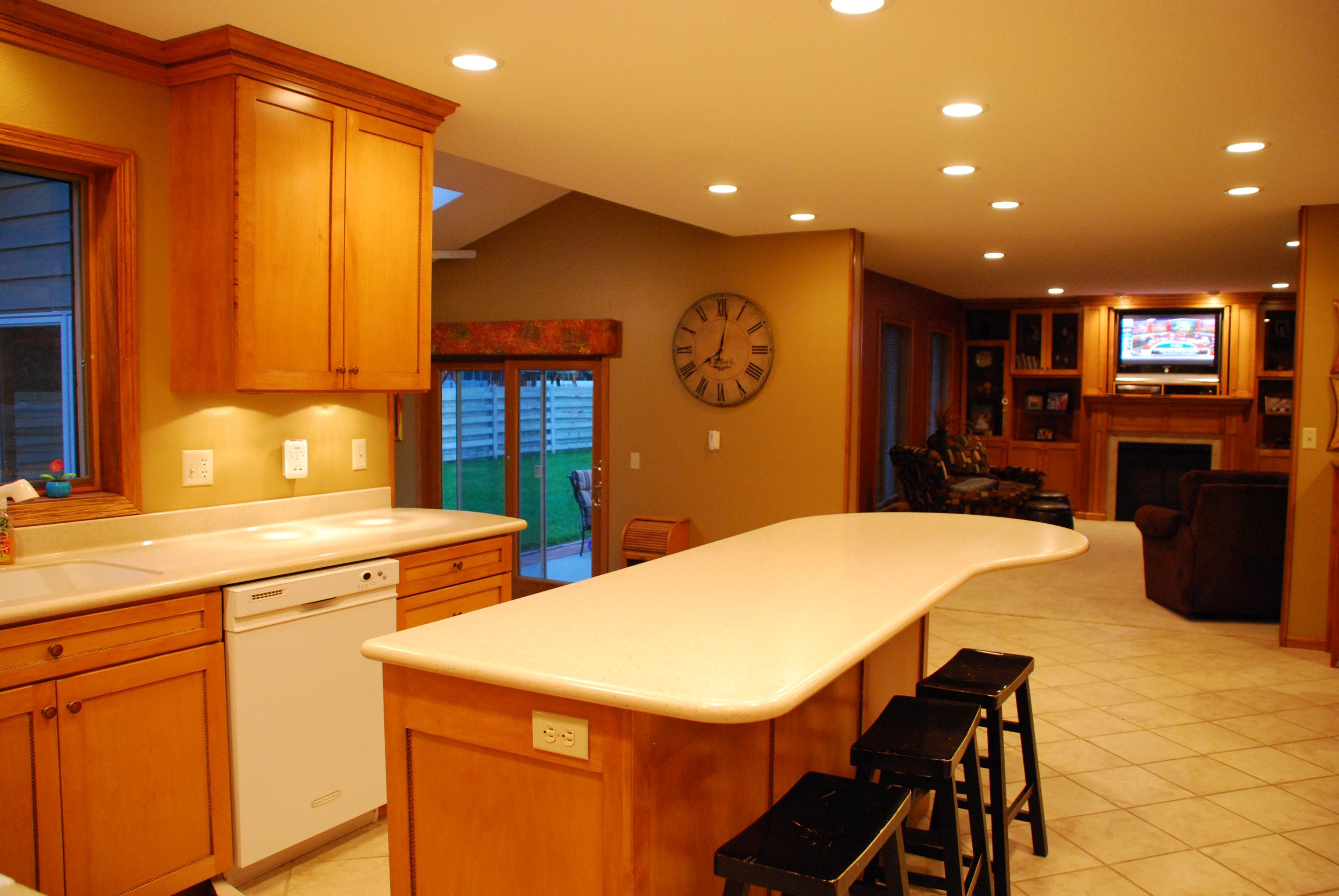 1055 Chalkstone Dr