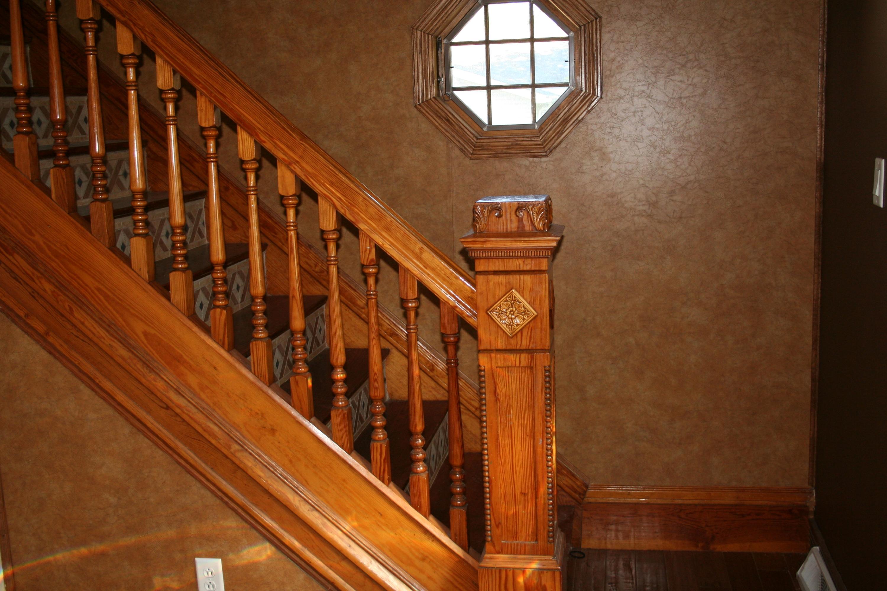 407 N Lindman