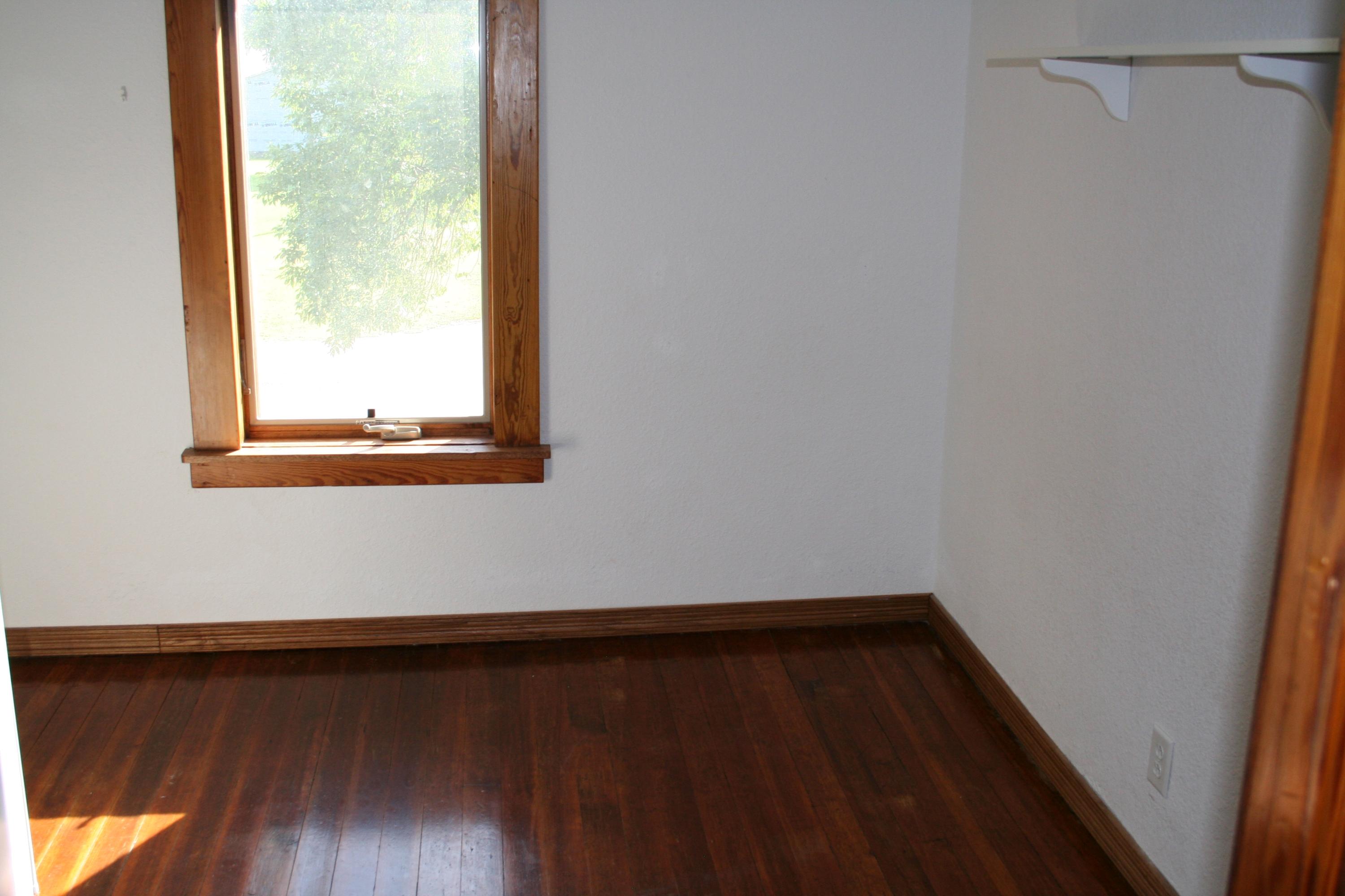 407 N Lindman