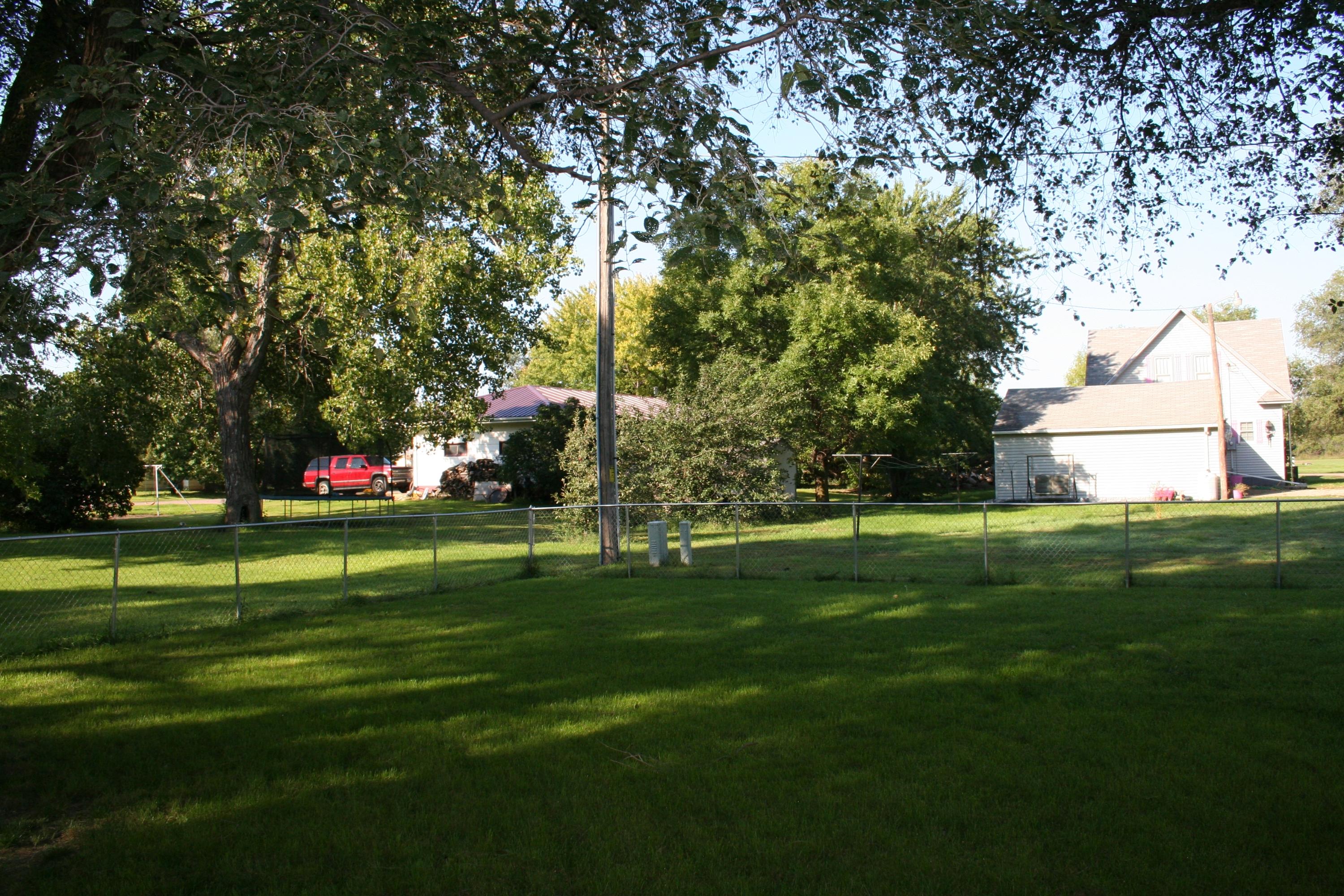 407 N Lindman