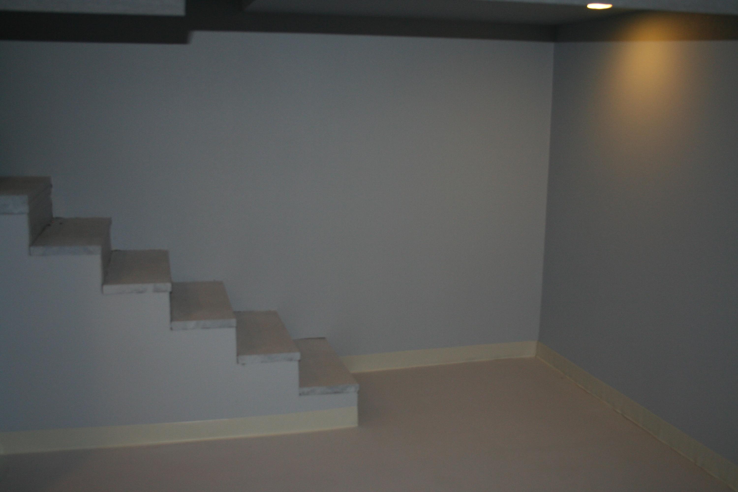 407 N Lindman