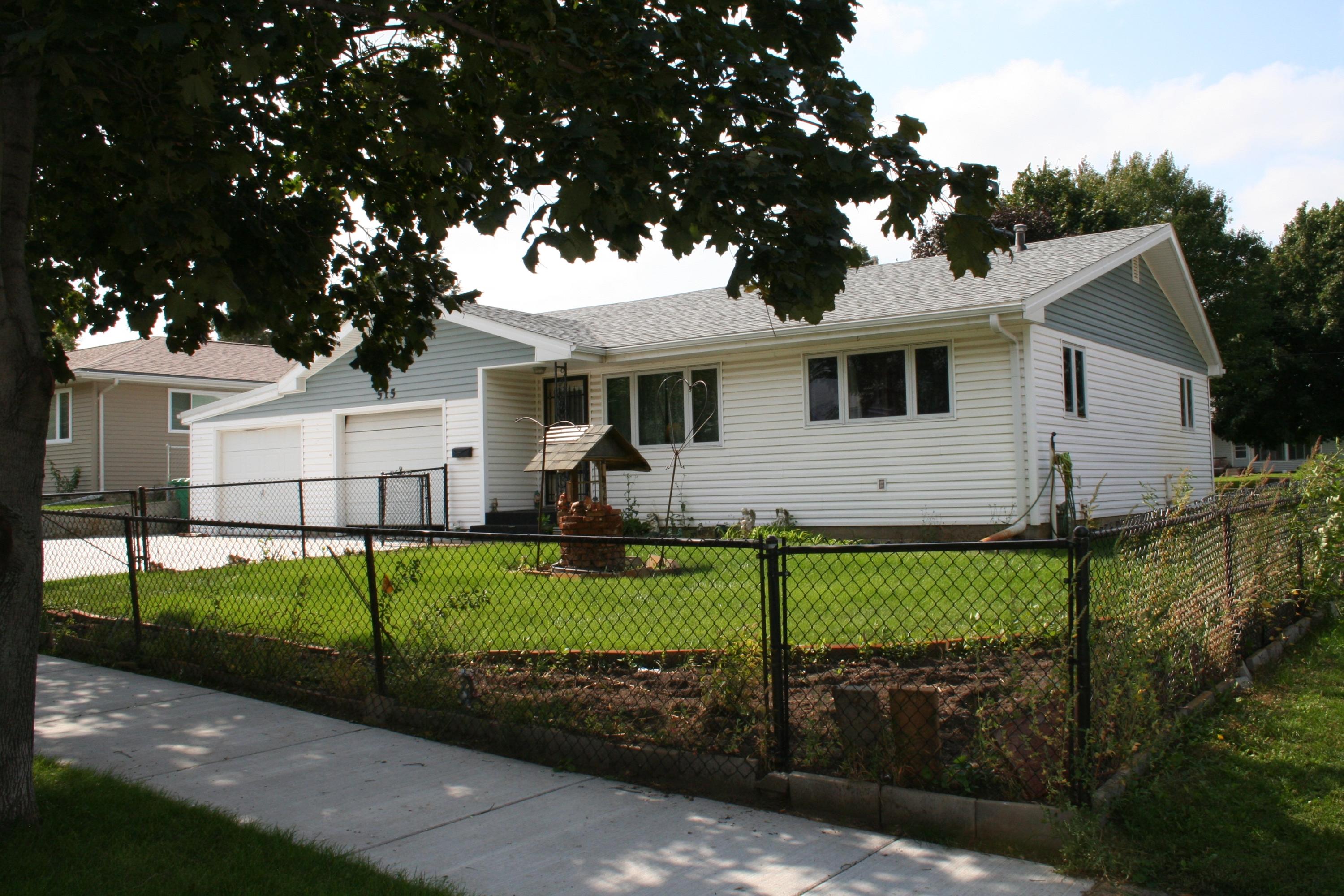 515 S Iowa