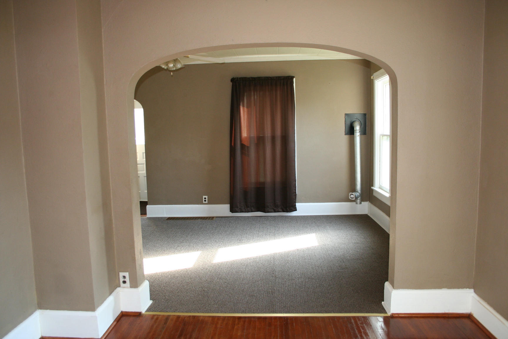 420 E 2nd Ave