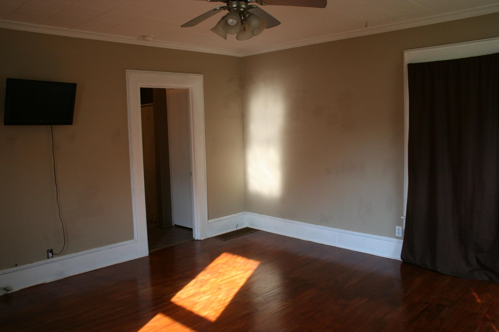 420 E 2nd Ave