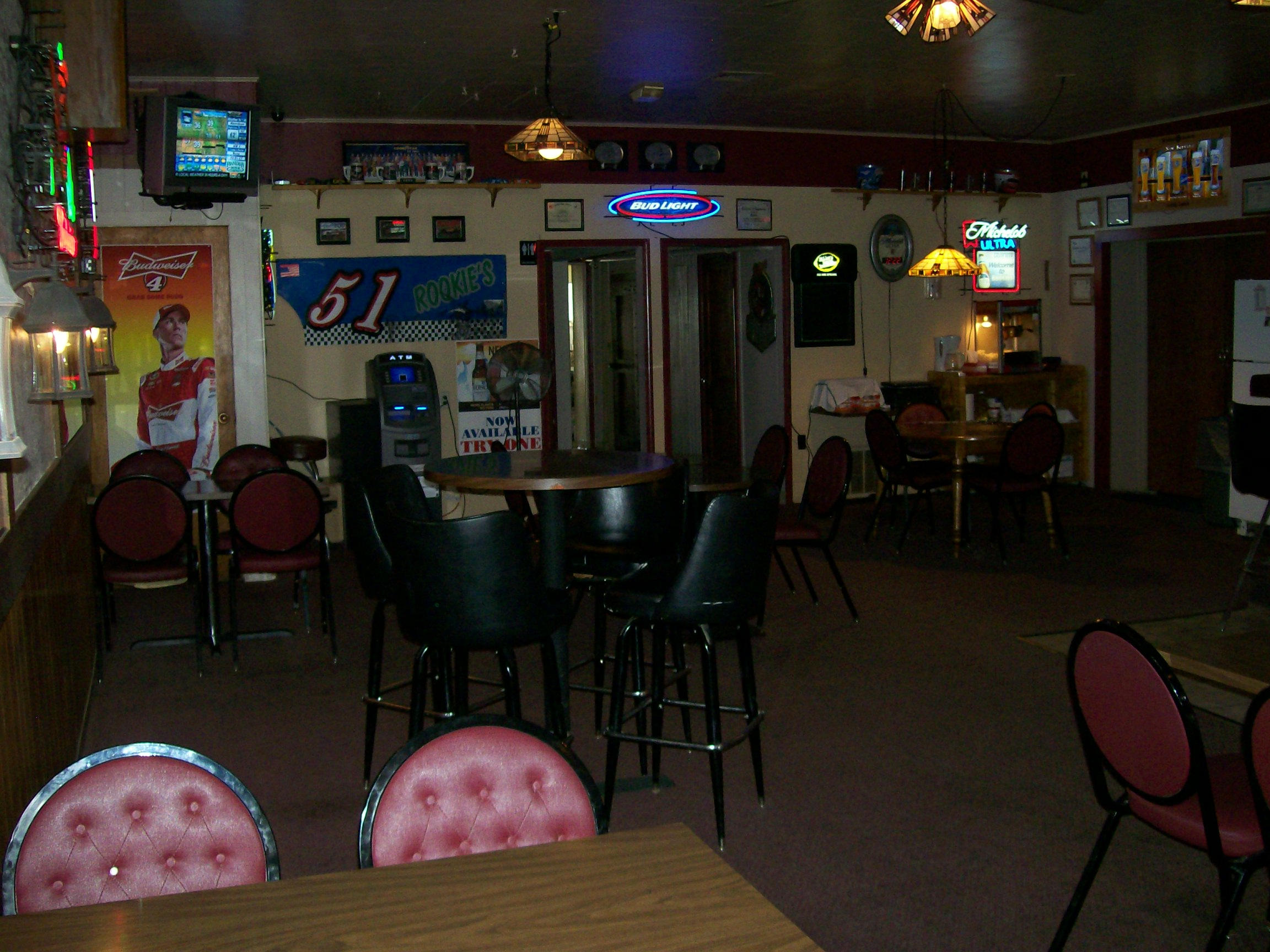 437 Main St