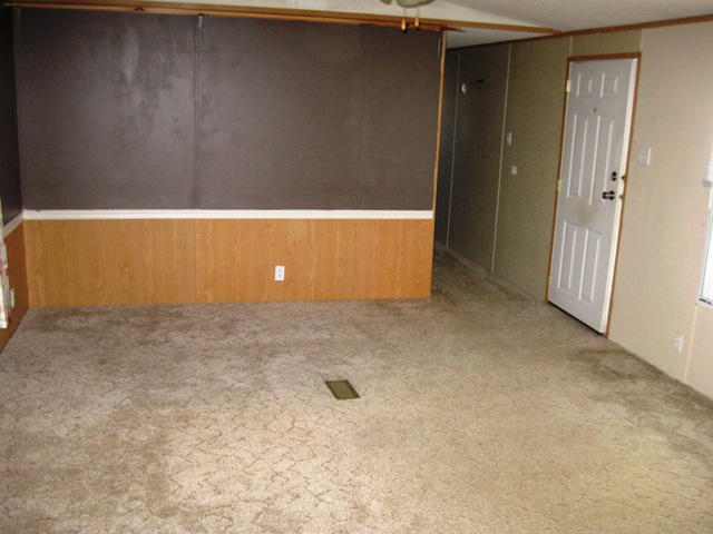 1401 S Main Lot 90