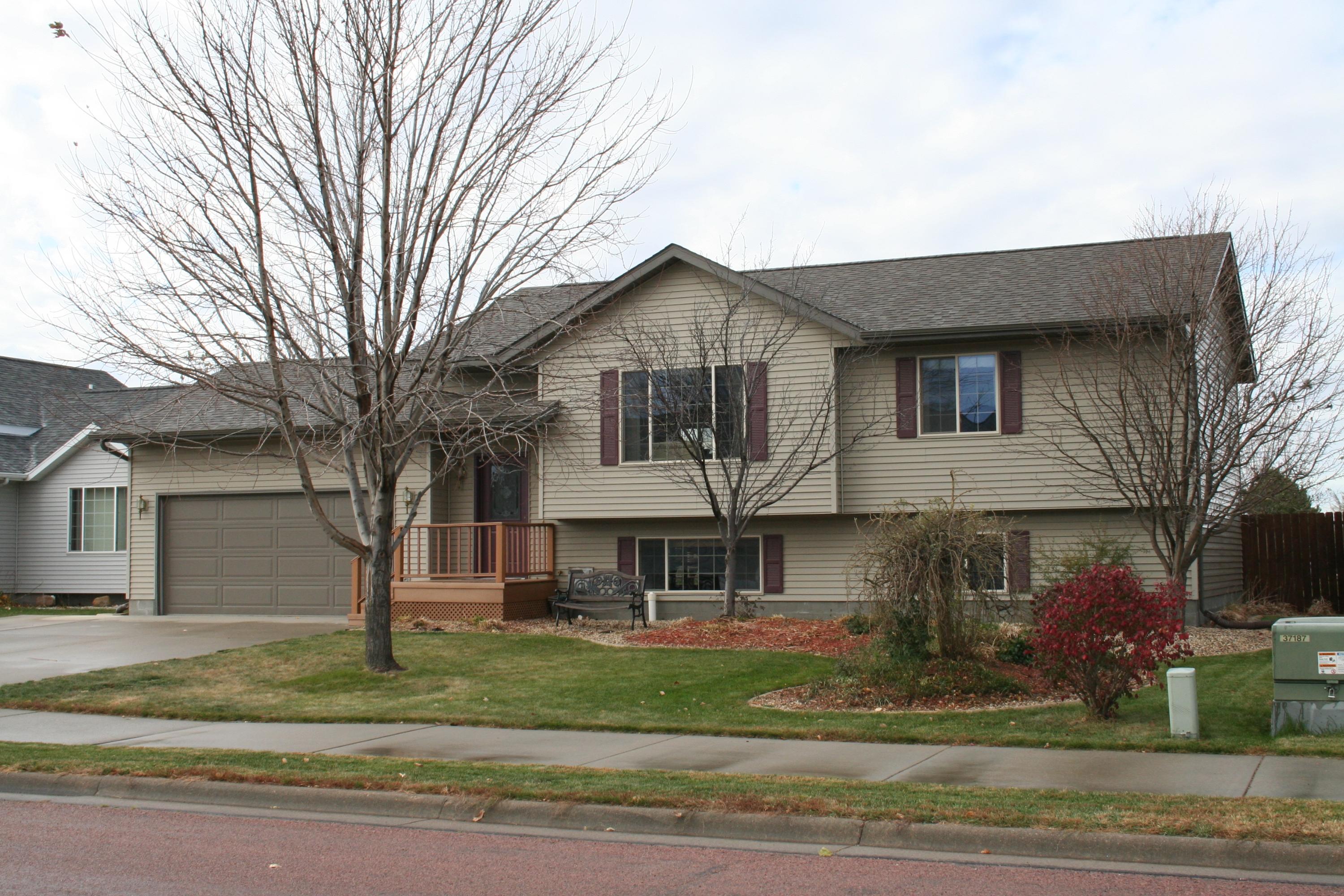 1513 N Minnesota St