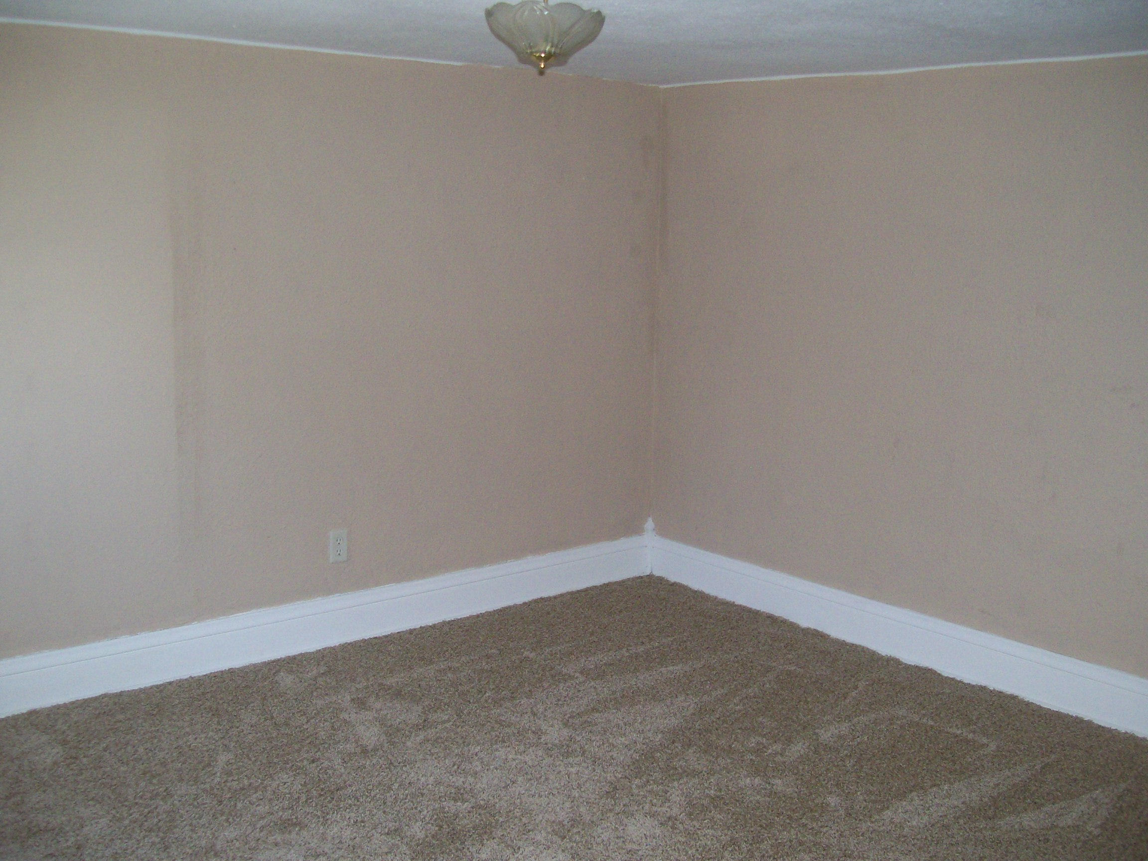 41503 Hwy-42 Way