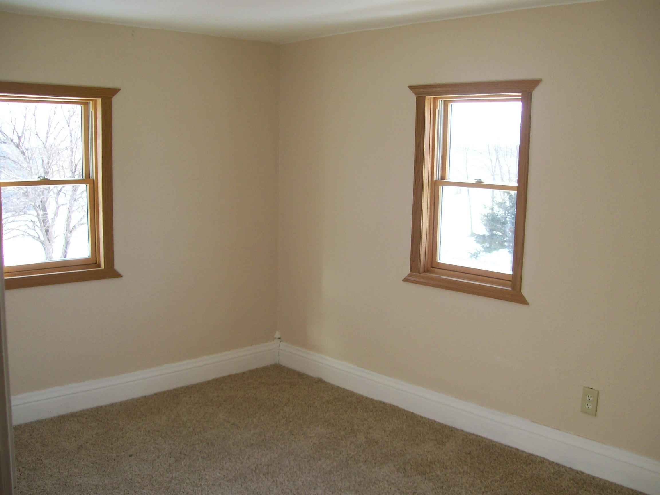 41503 Hwy-42 Way