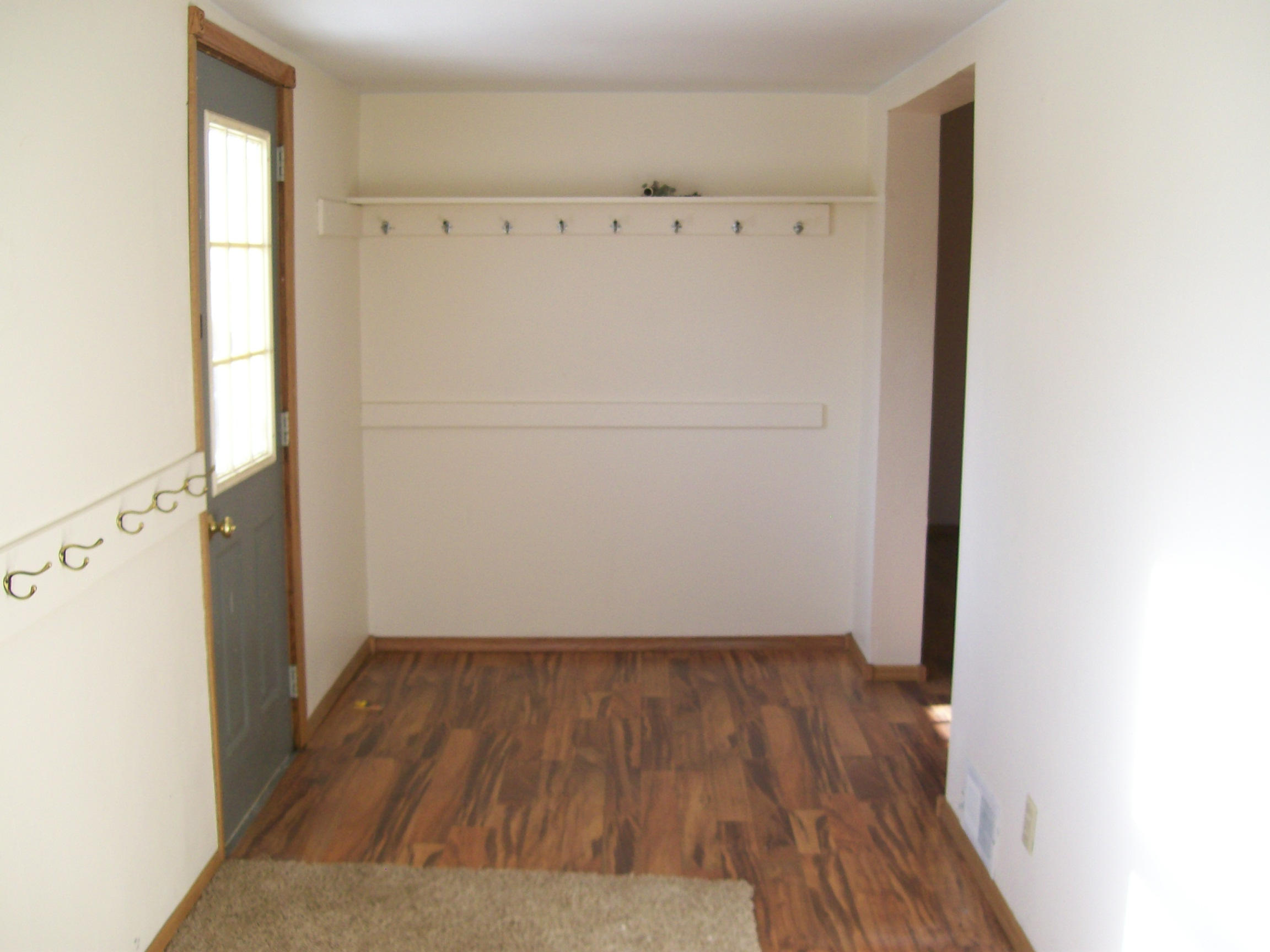 41503 Hwy-42 Way