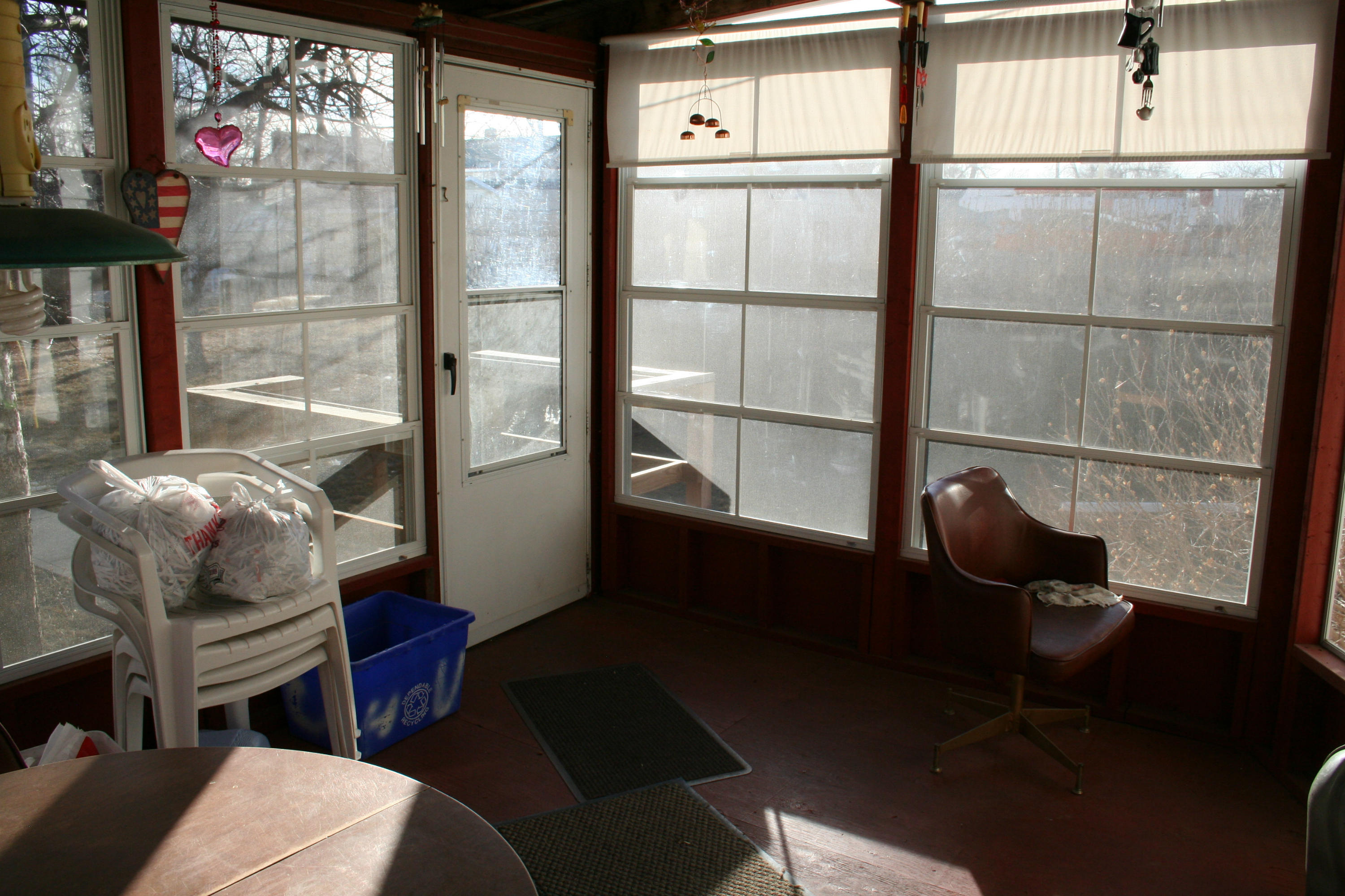 605 W 3rd Ave
