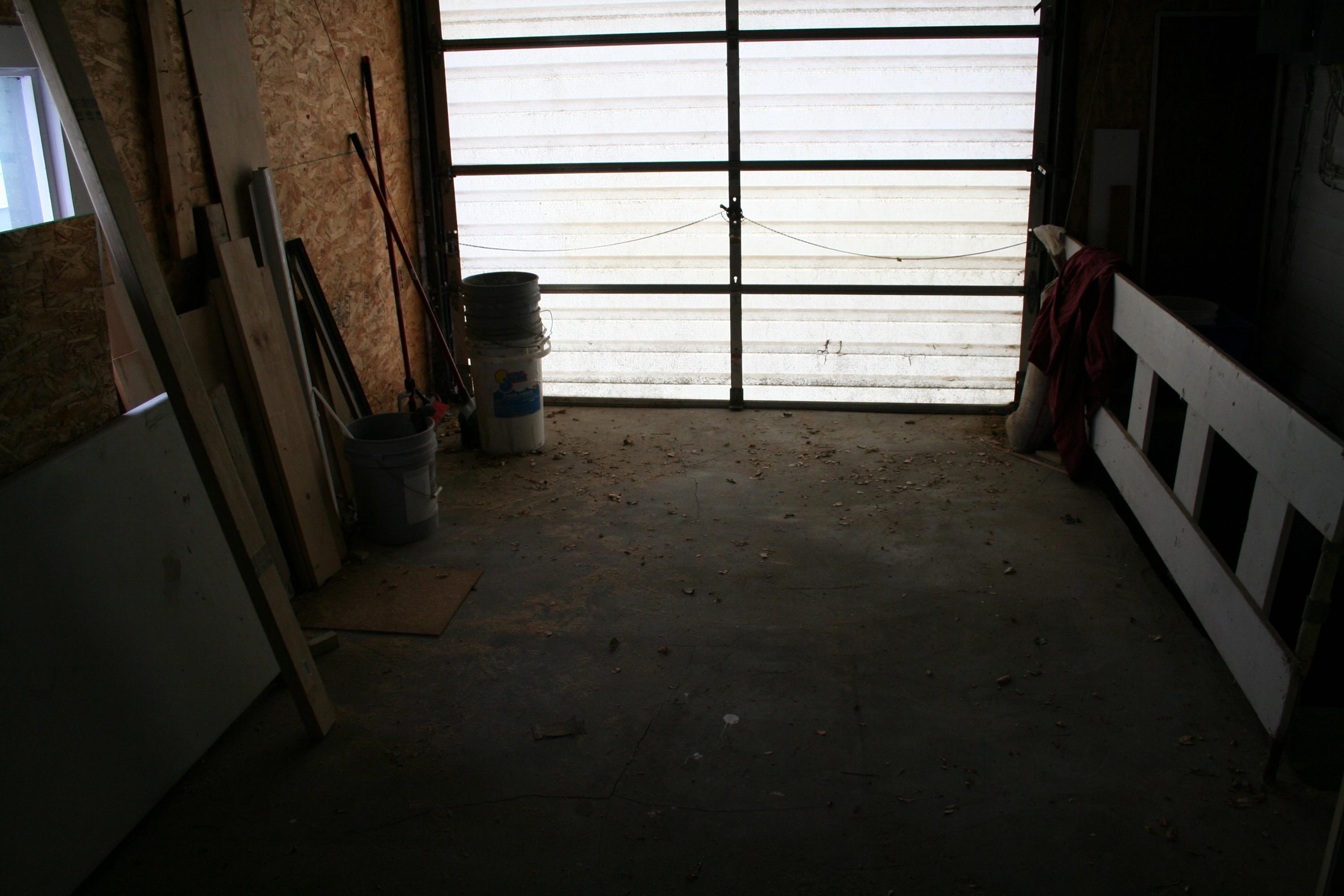 216 W 10th Ave