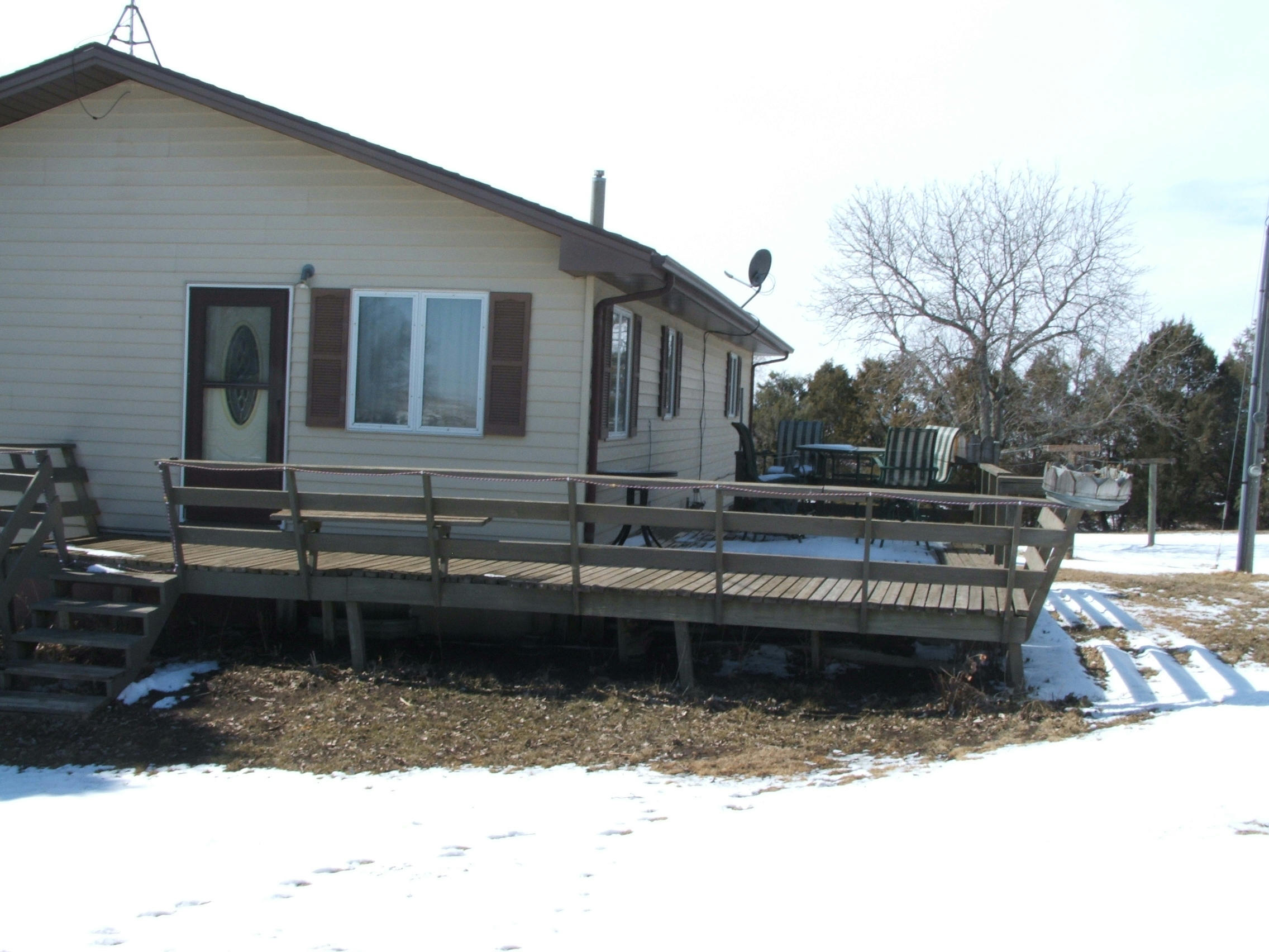 25853 HWY 37