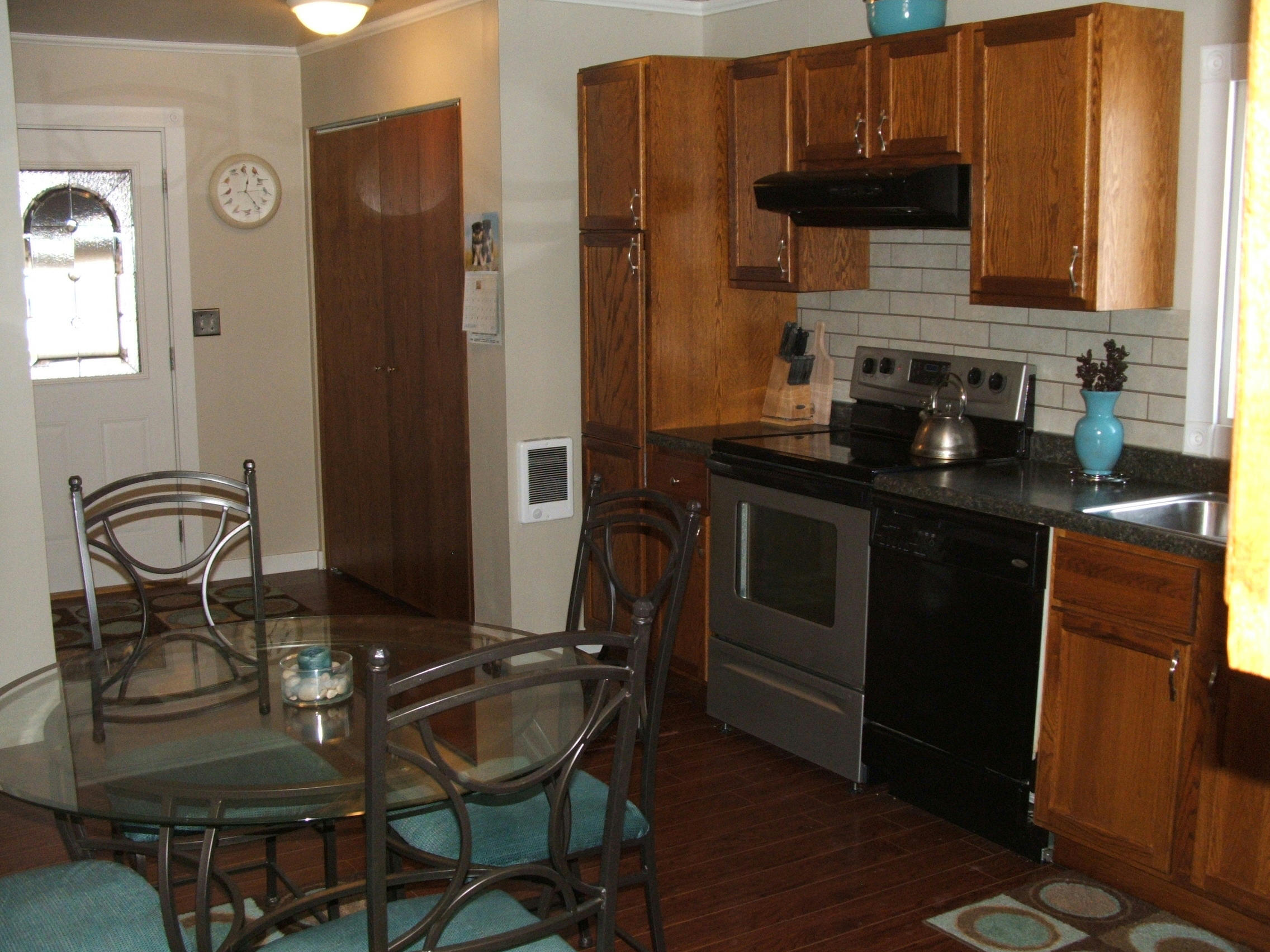 108 N Pearl